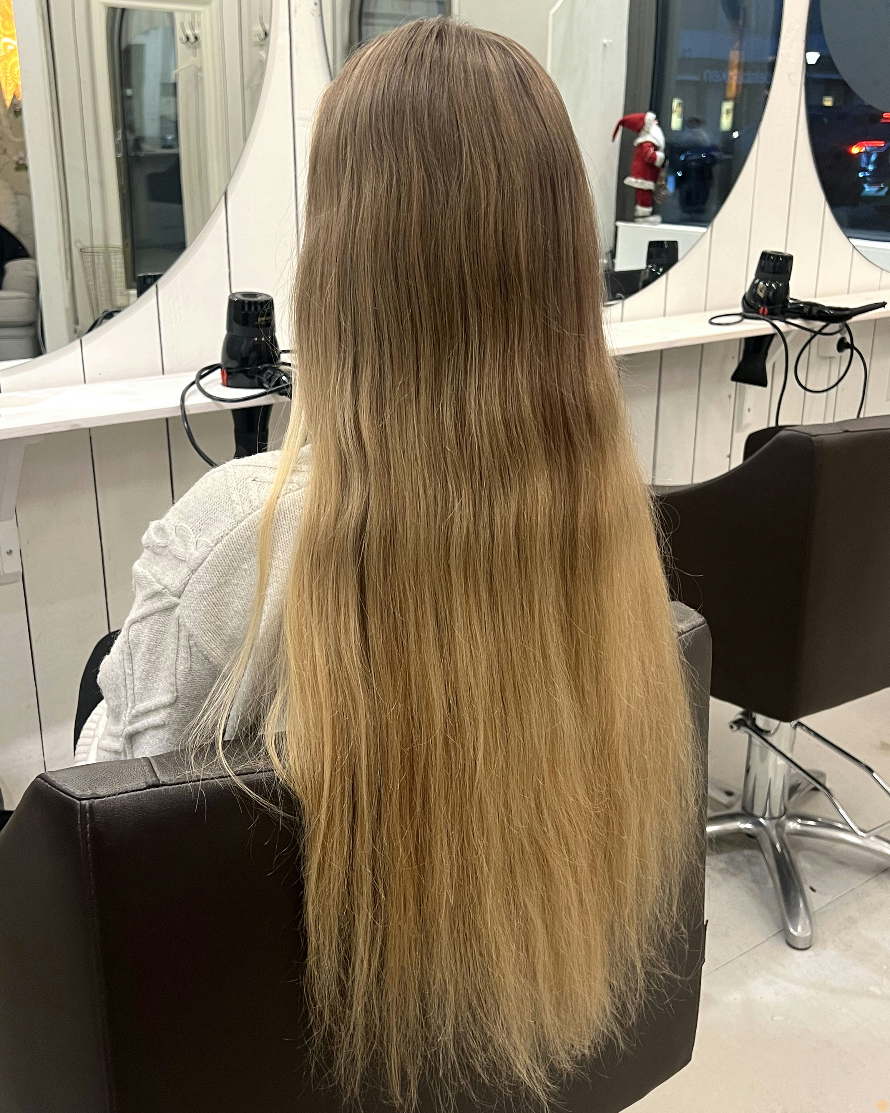 Light blonde highlights