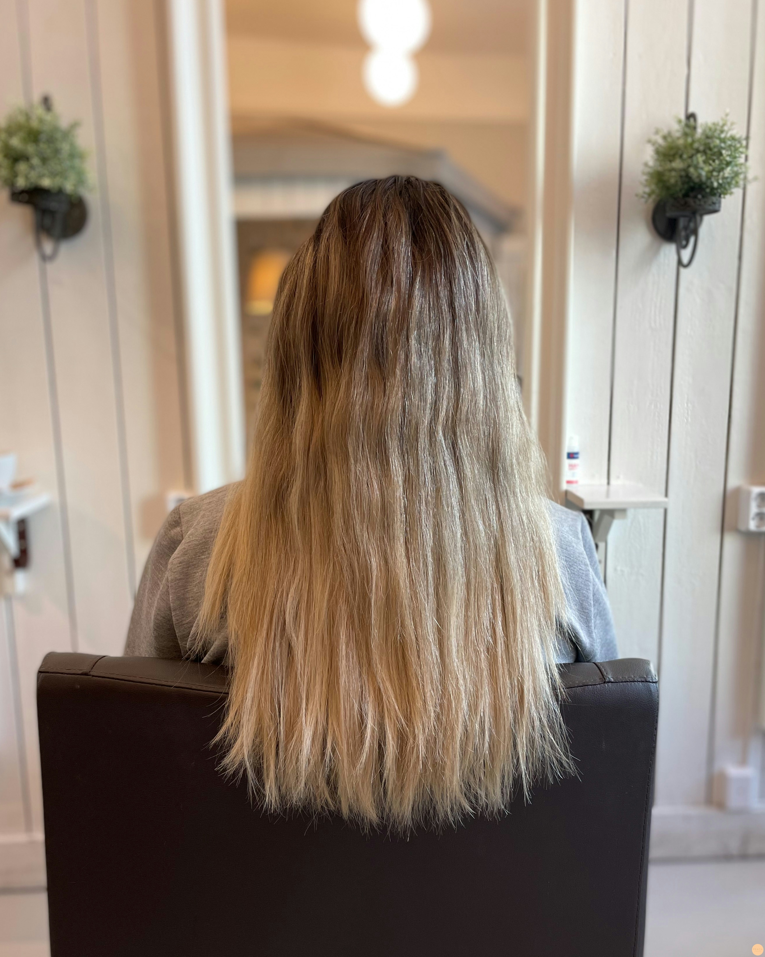 Kall beige hårfärg