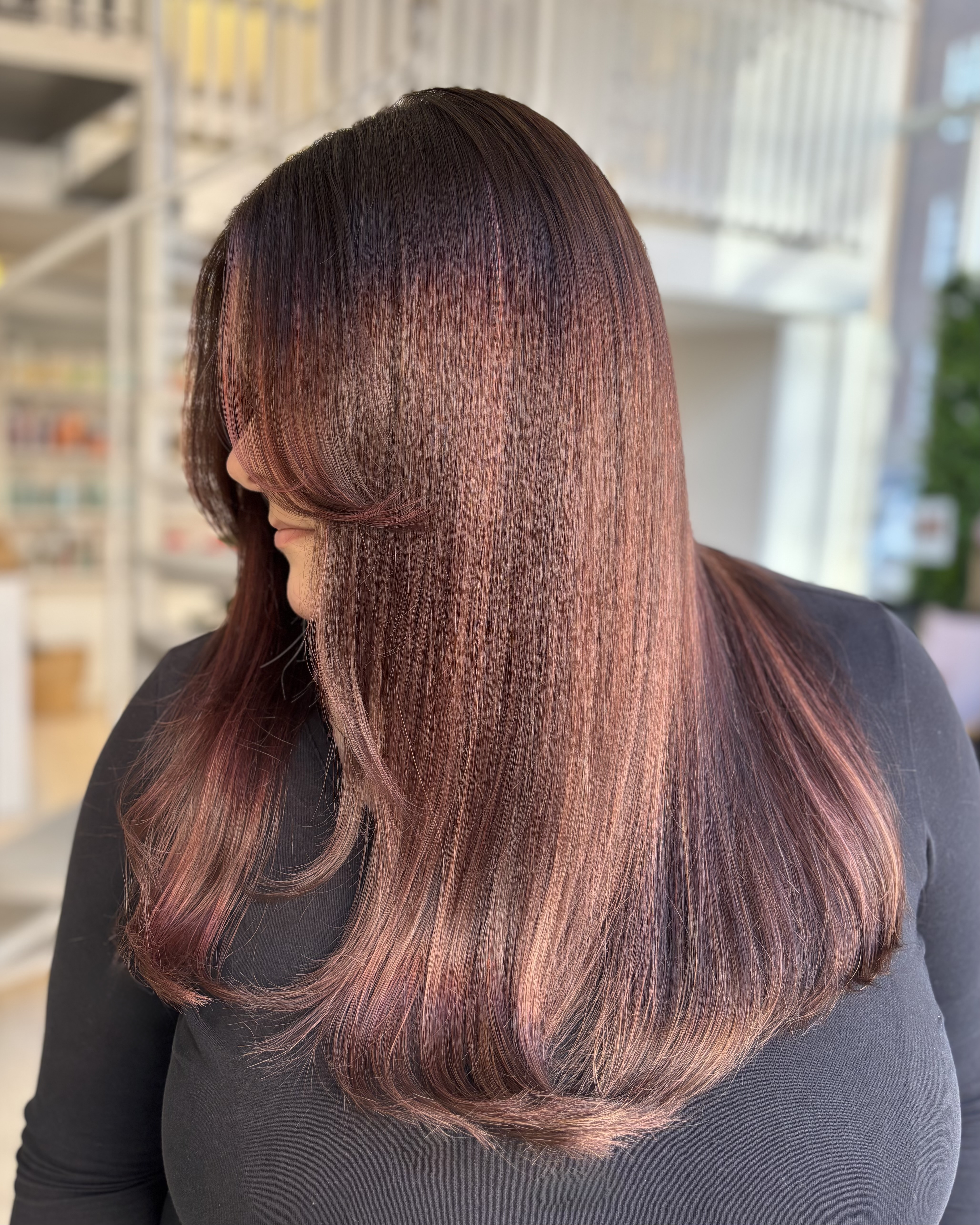 Kall rosé hårfärg