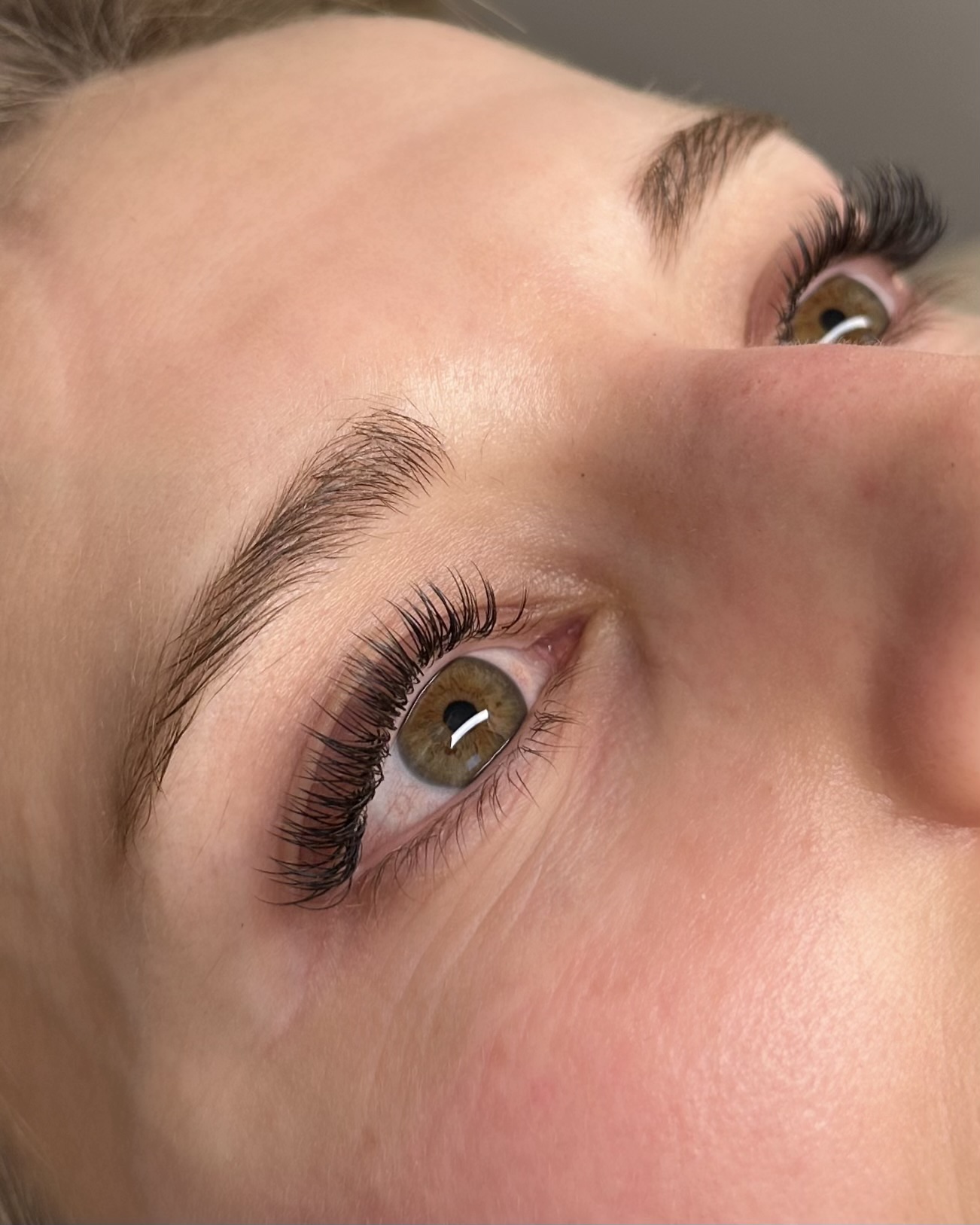 Fransförlängning naturlig look singelfransar