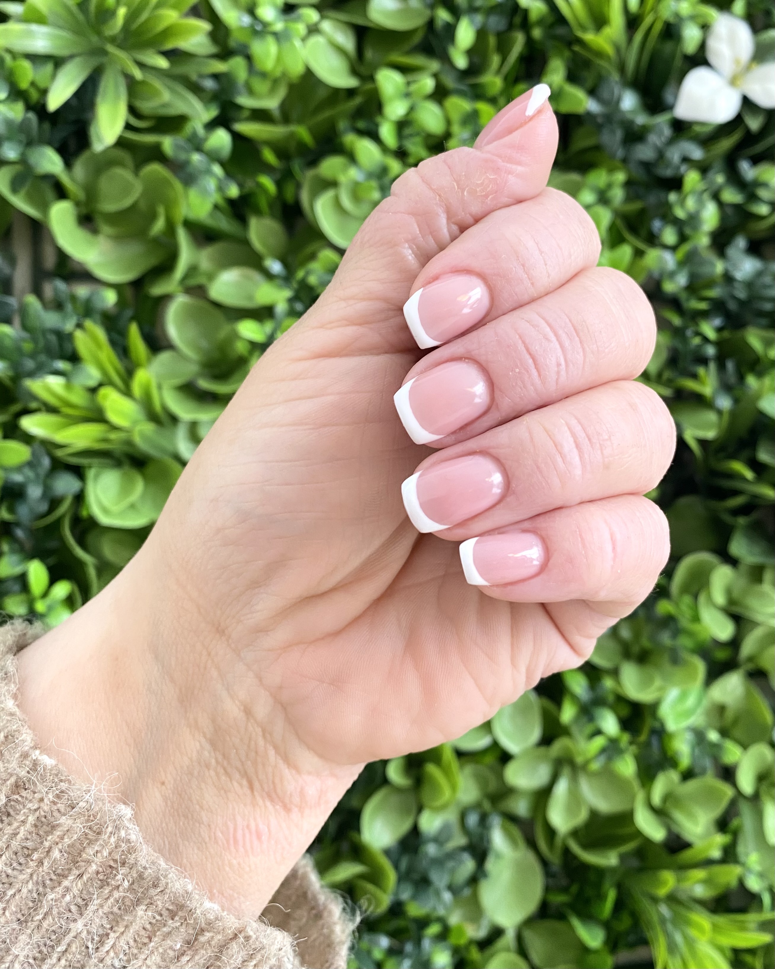 Klassisk fransk manikyr