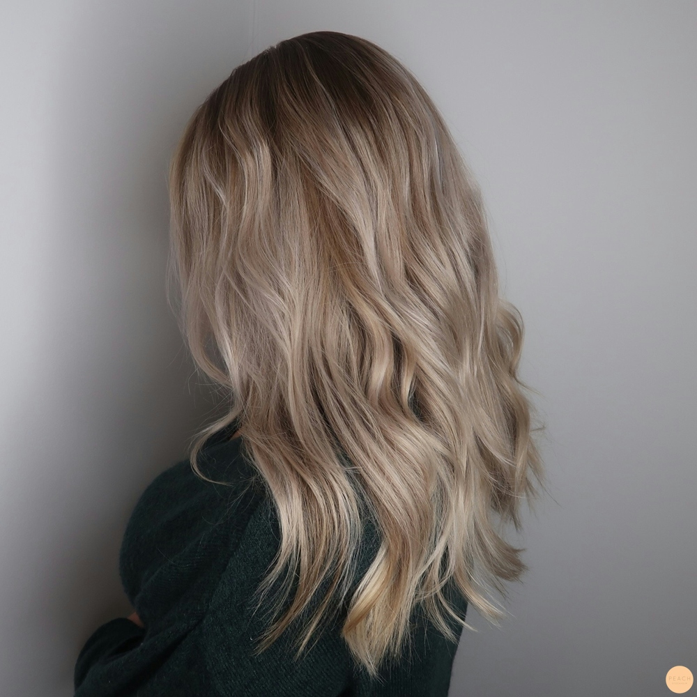 Blond med djup i botten