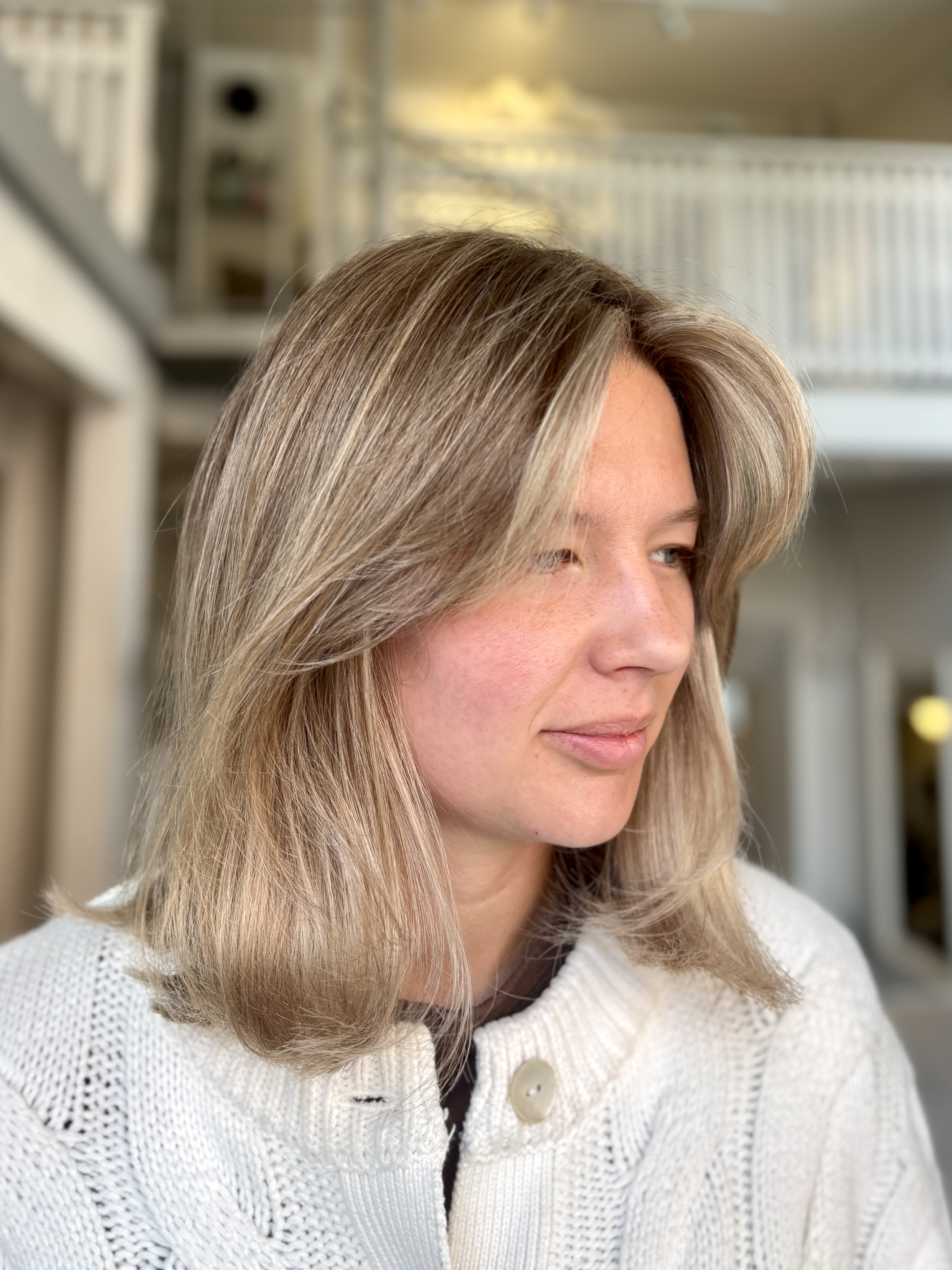 Beige blond hårfärg