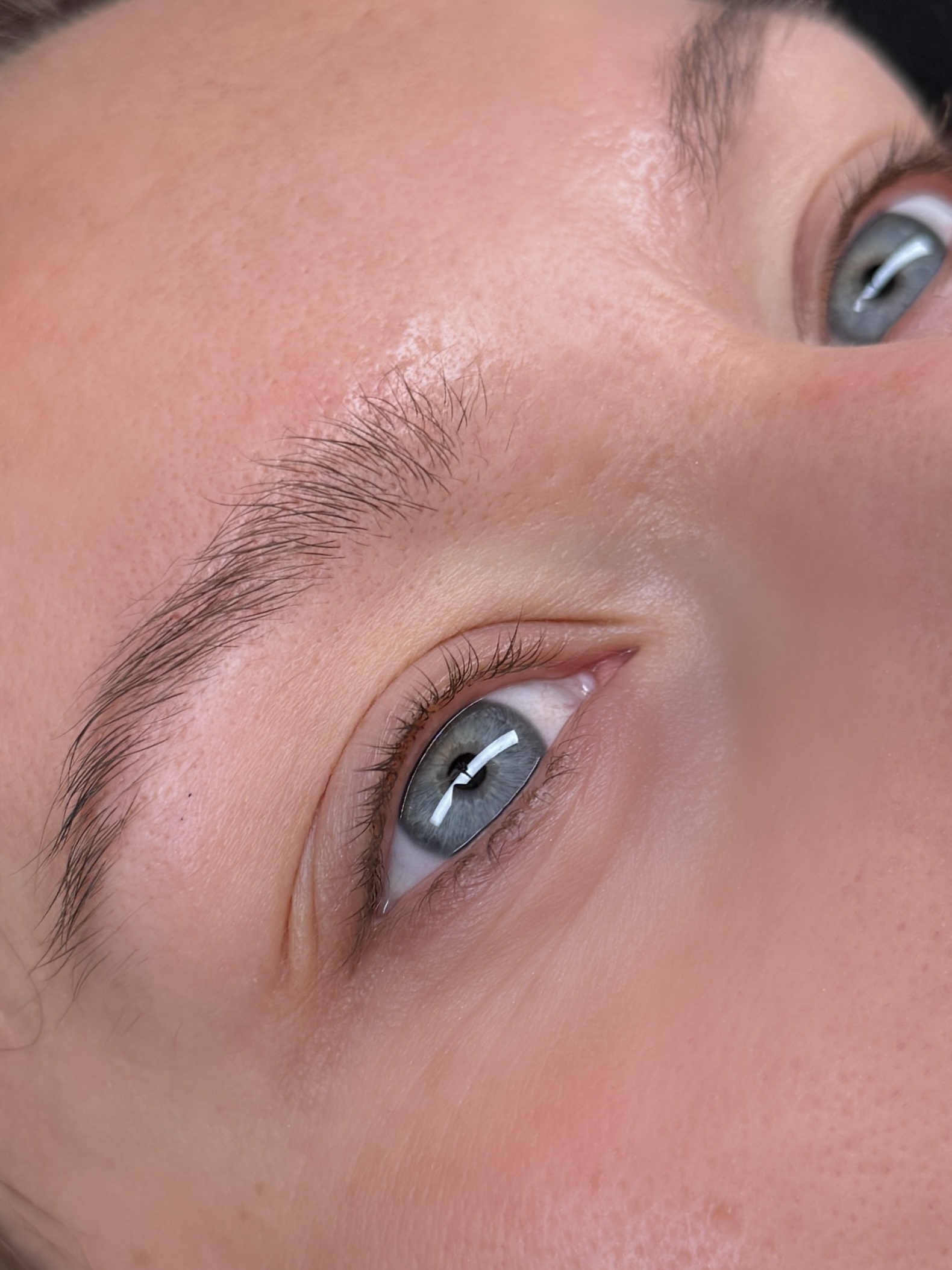 Lashlift och brynfärgning