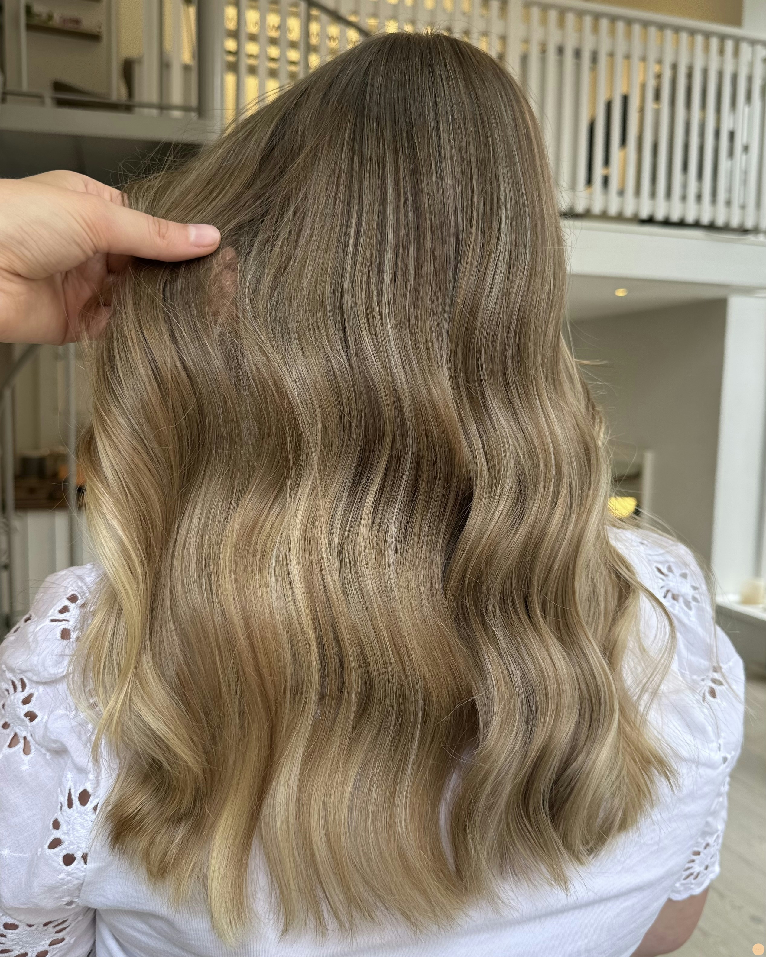 Soft balayage