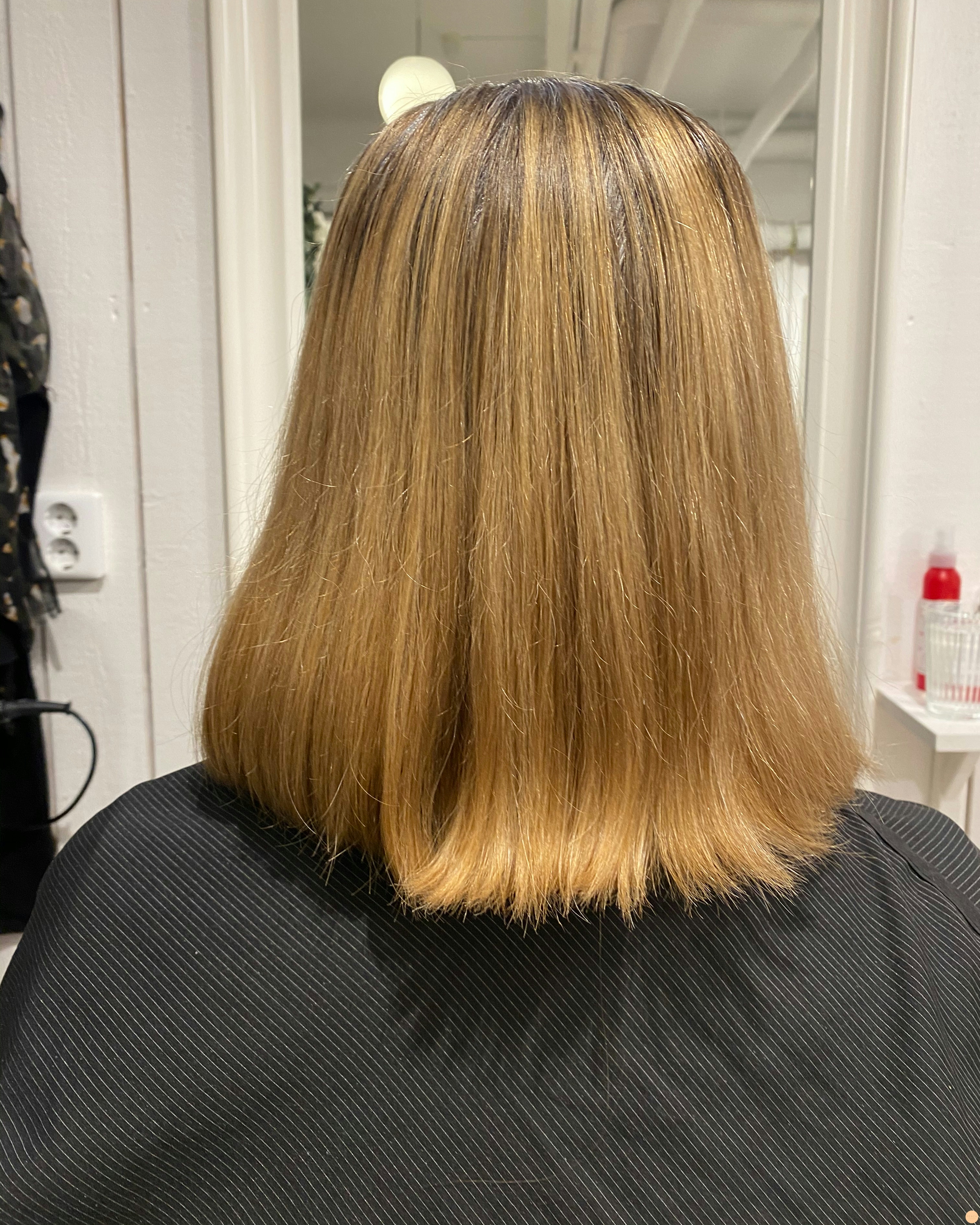 Blond lob haircuts