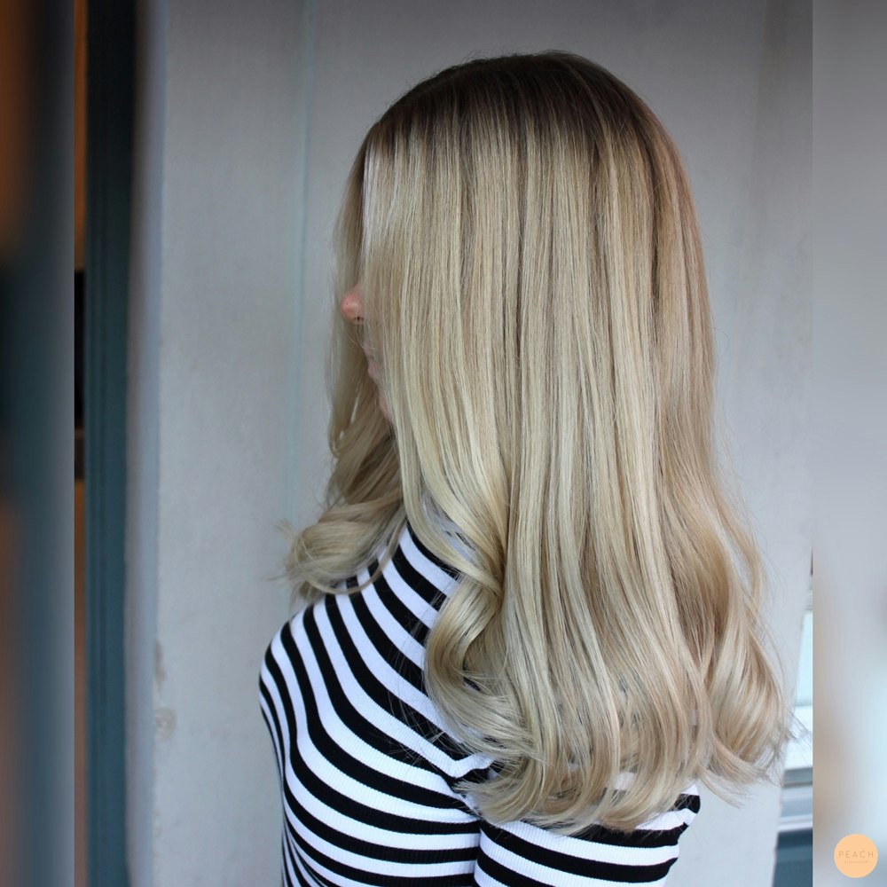 Kall blond hårfärg