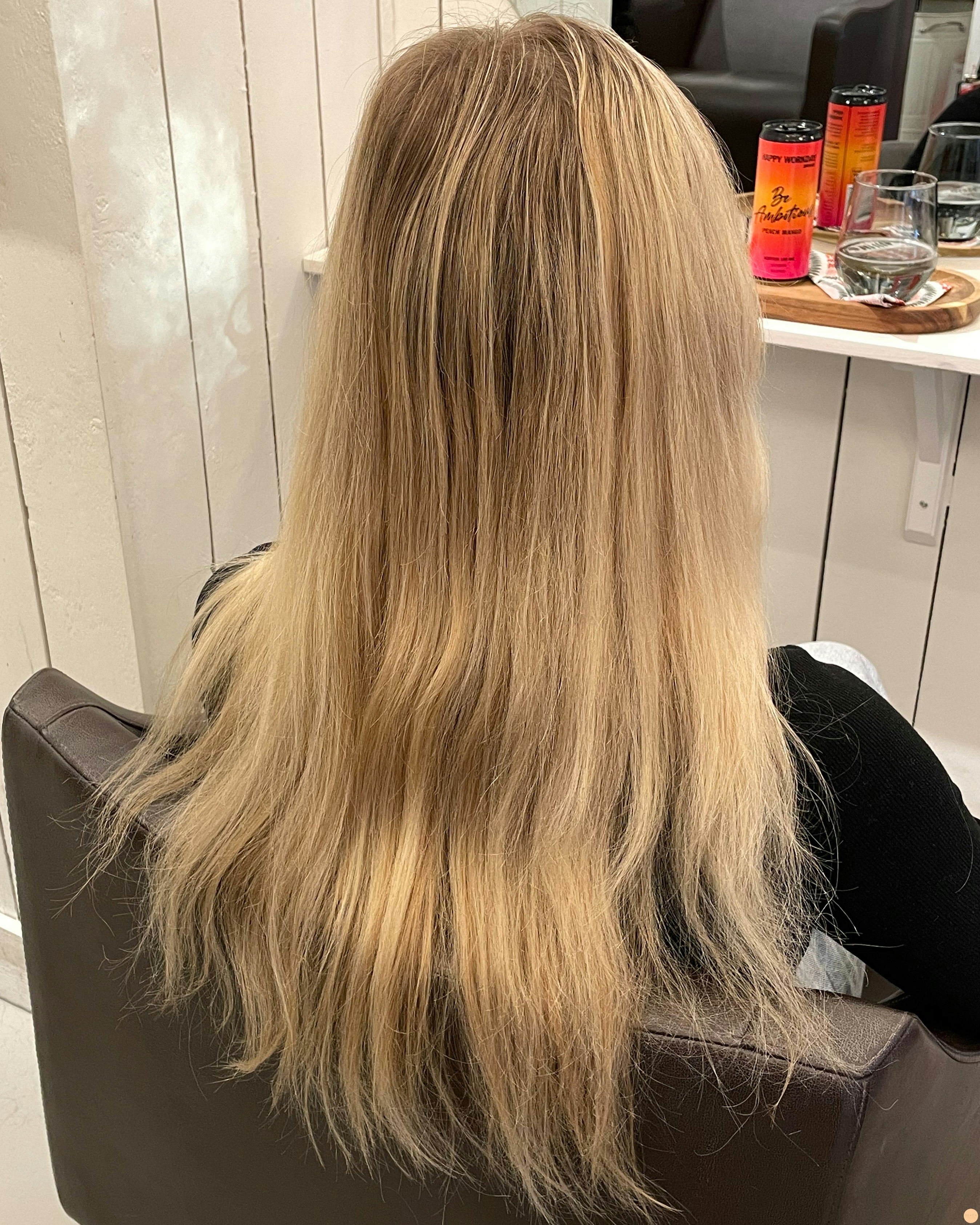 Kall höstig blond hårfärg