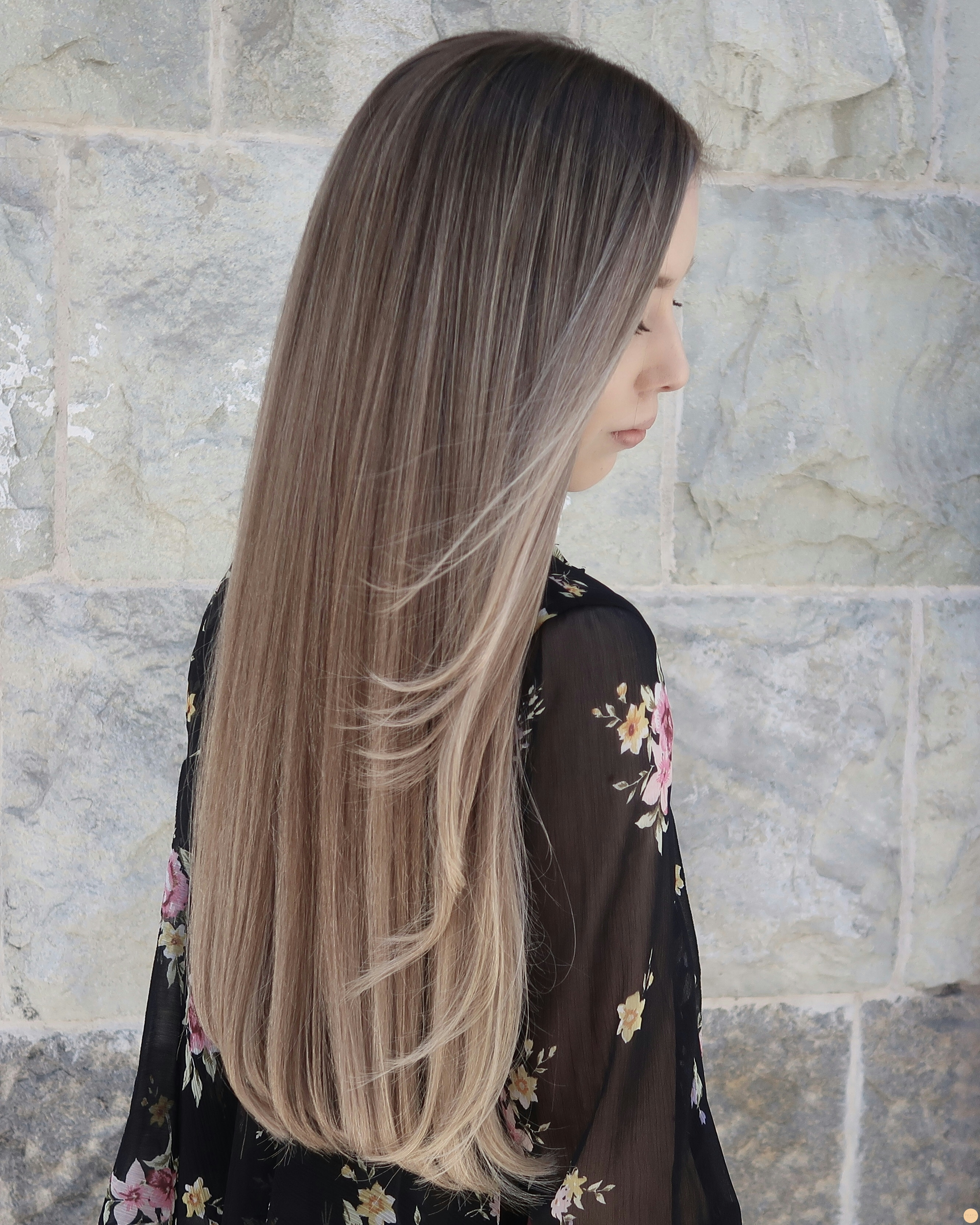 Lyxig soft blond hårfärg