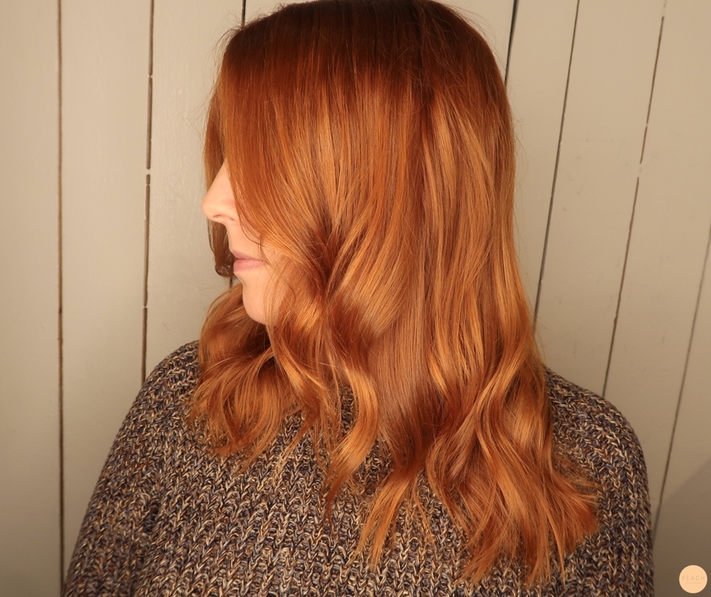 Ljus koppar hårfärg