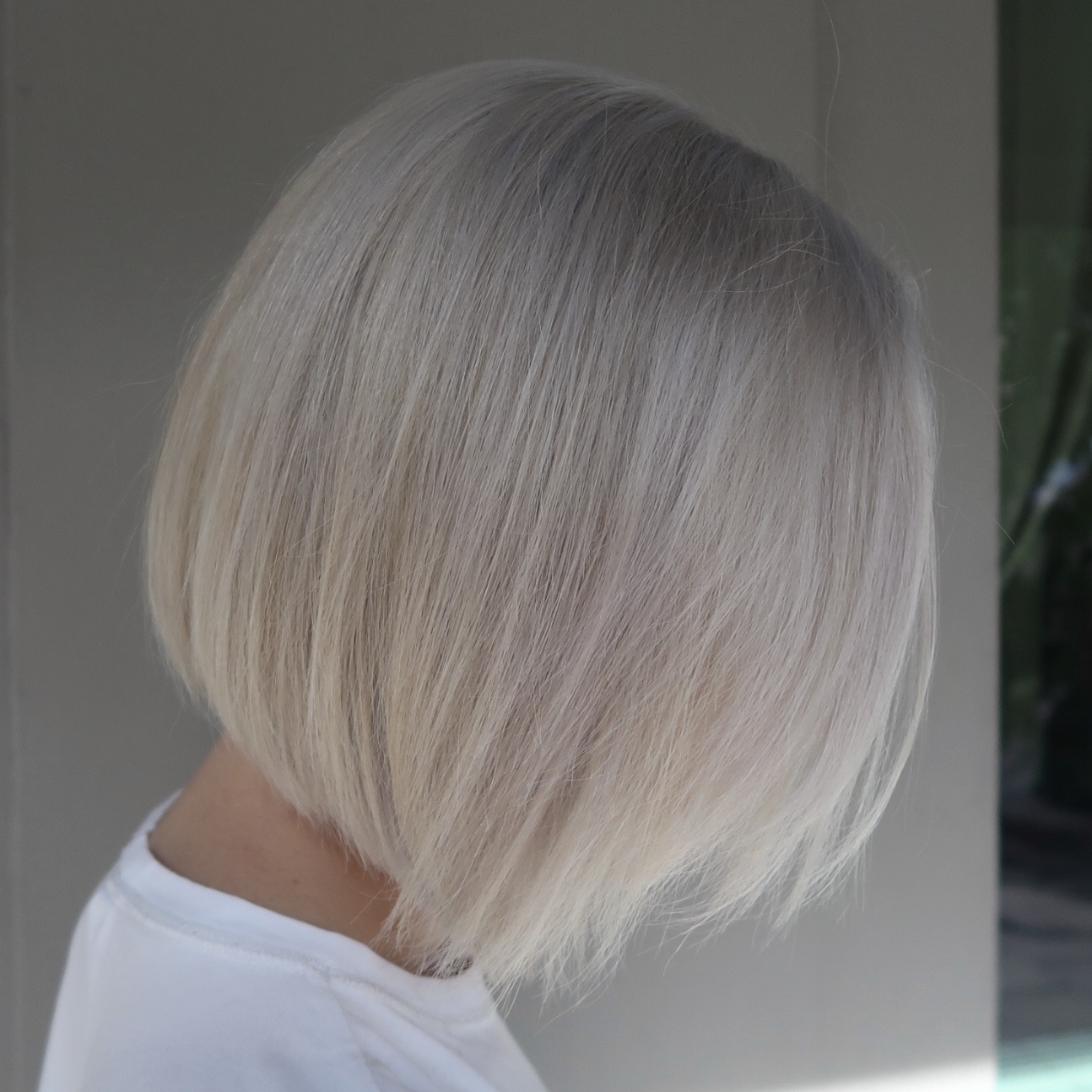 Isig blond helblondering