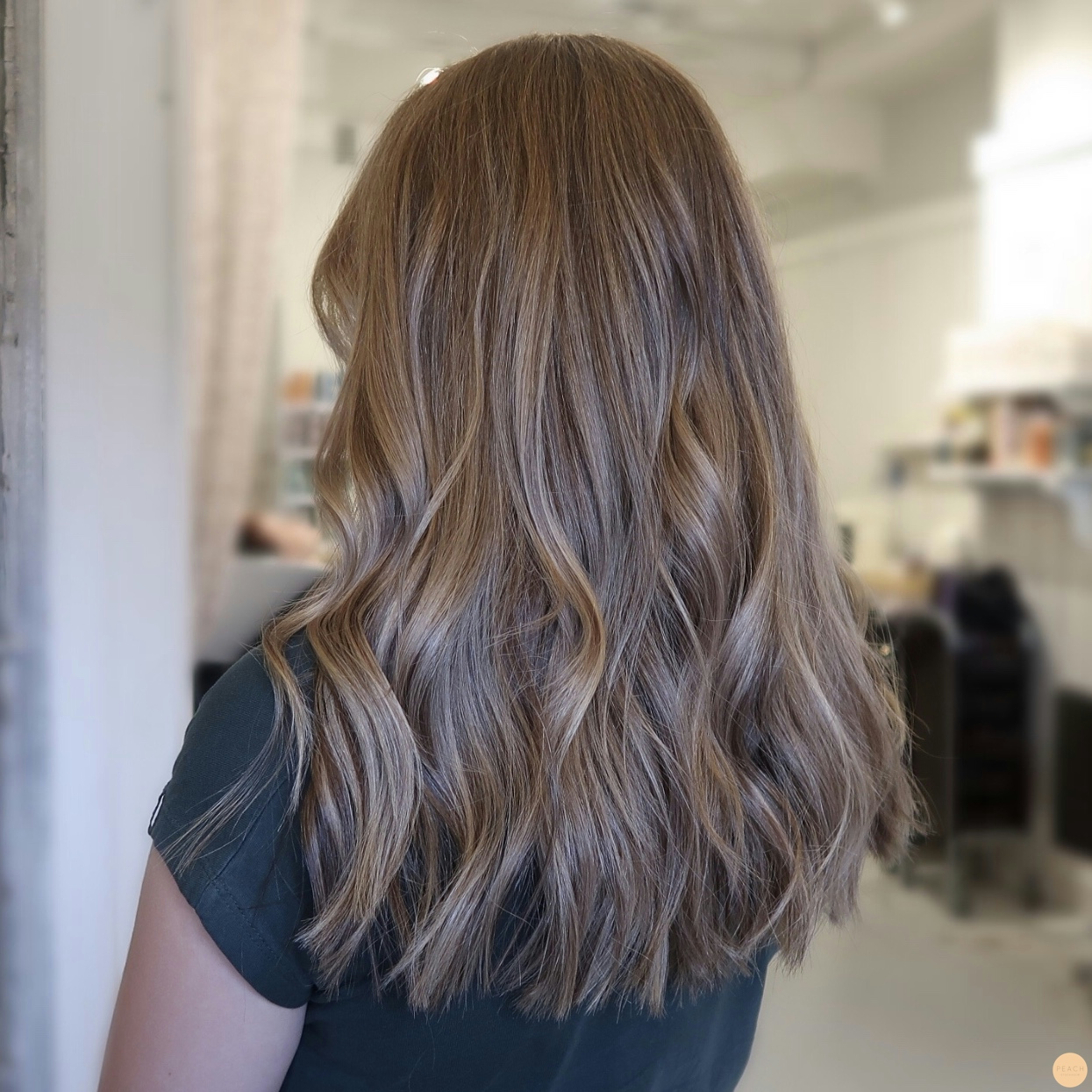 Bronde hårfärg med lowlights