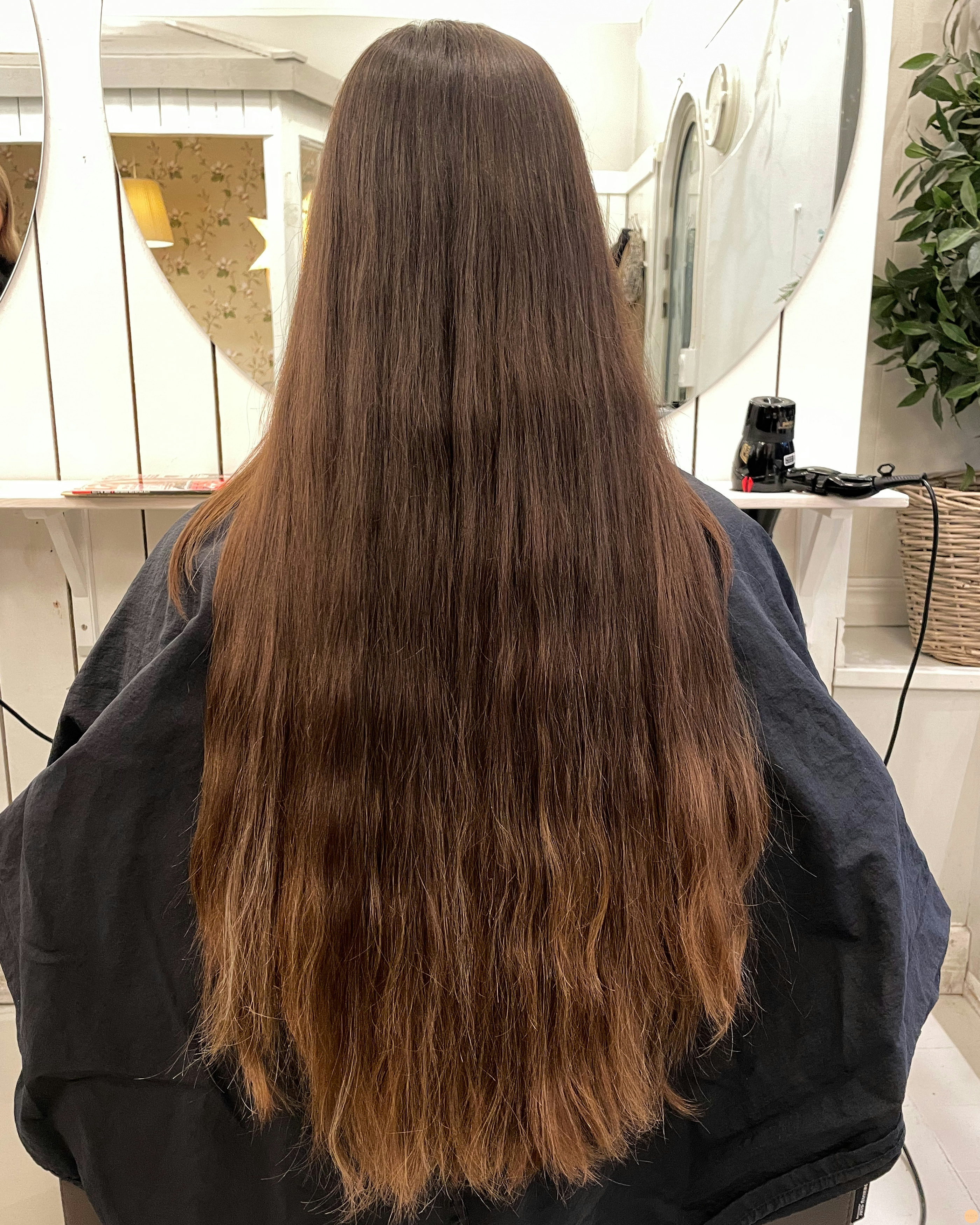 Balayage på mörkt hår