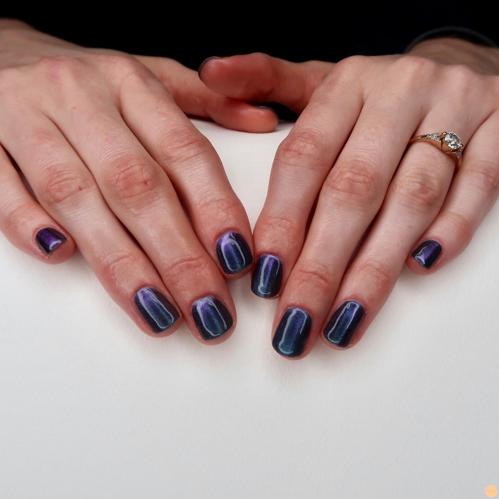 Cat eye som ser ut som chrome