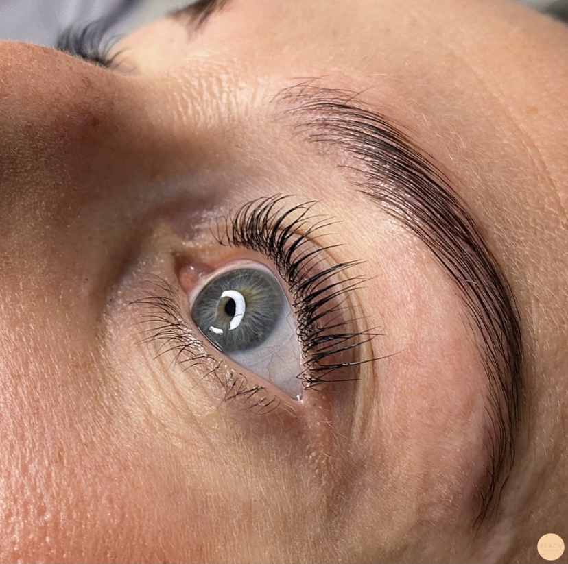 Yumi lash lift och browlift