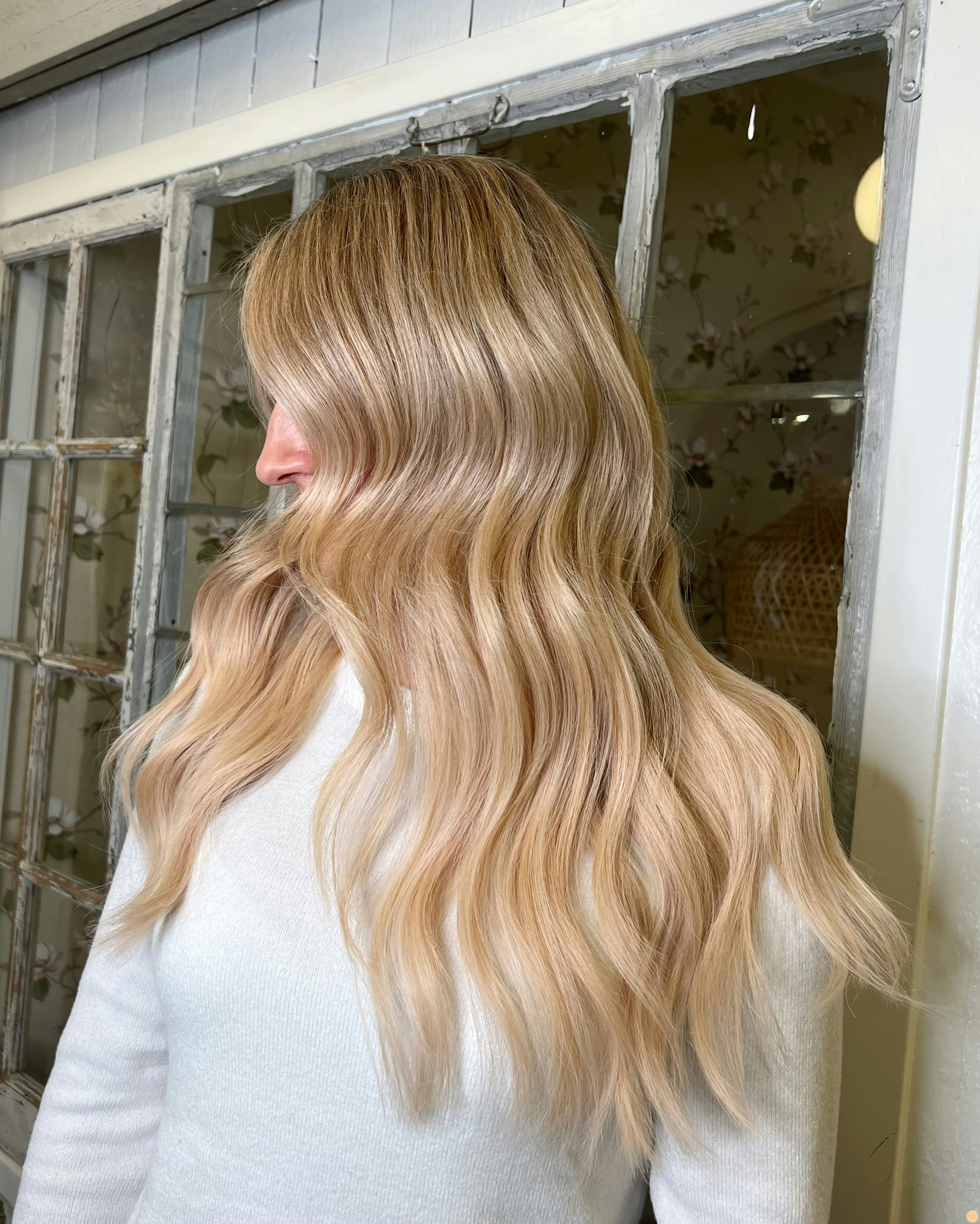 Blonde highlights and extensions 🌟✨