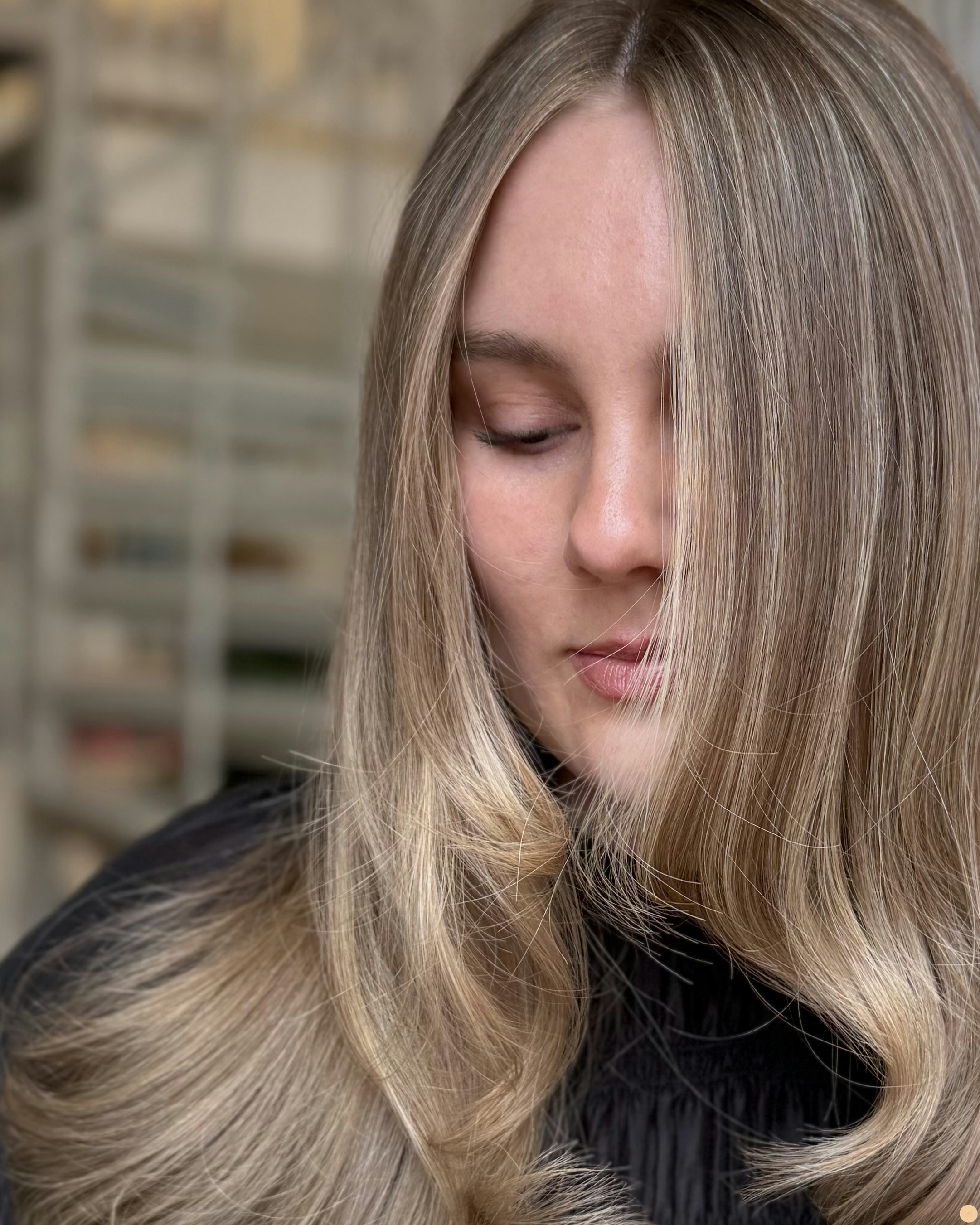 Beige blond hårfärg