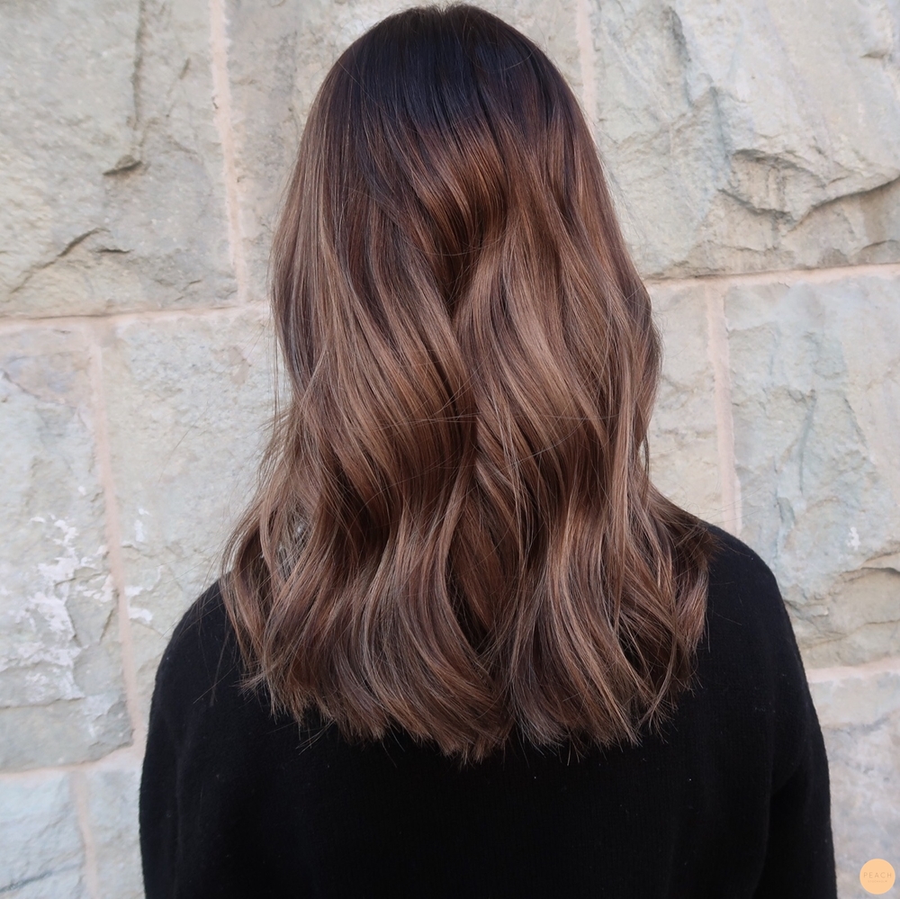 Uppfräschning med färg & klipp - brun balayage - Höstens favorit hårfärg🍁