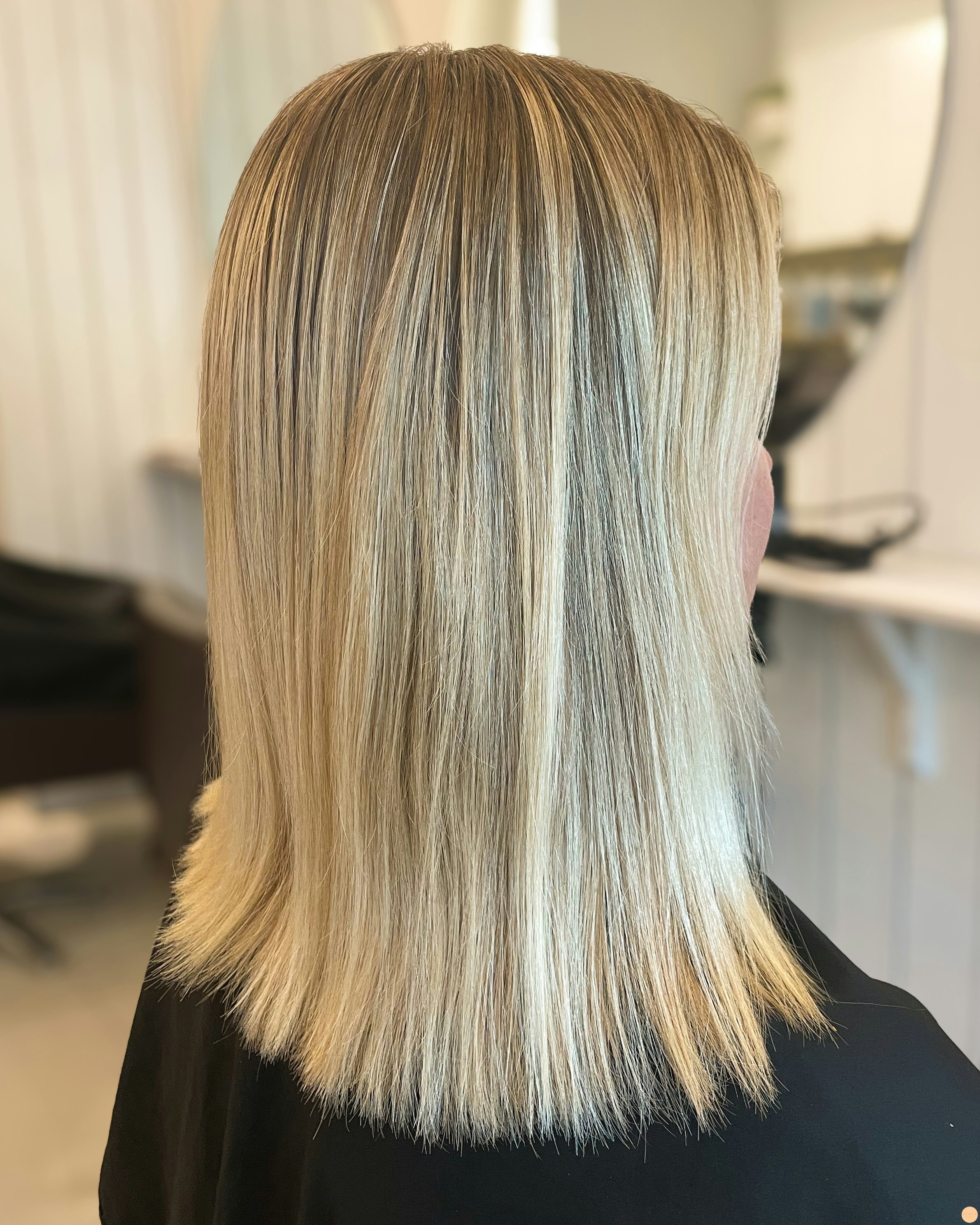 Beige blond hårfärg med skiftningar 🤍✨🤎