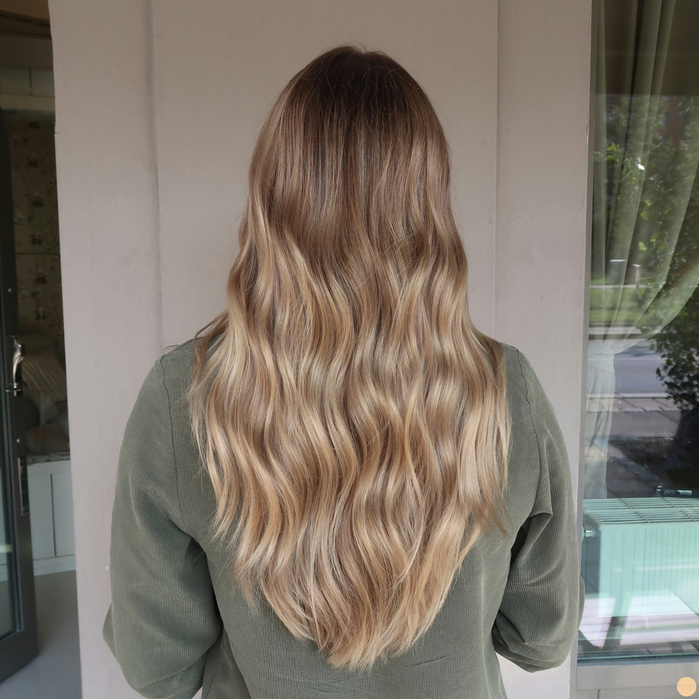 Krämig och sval beige blond