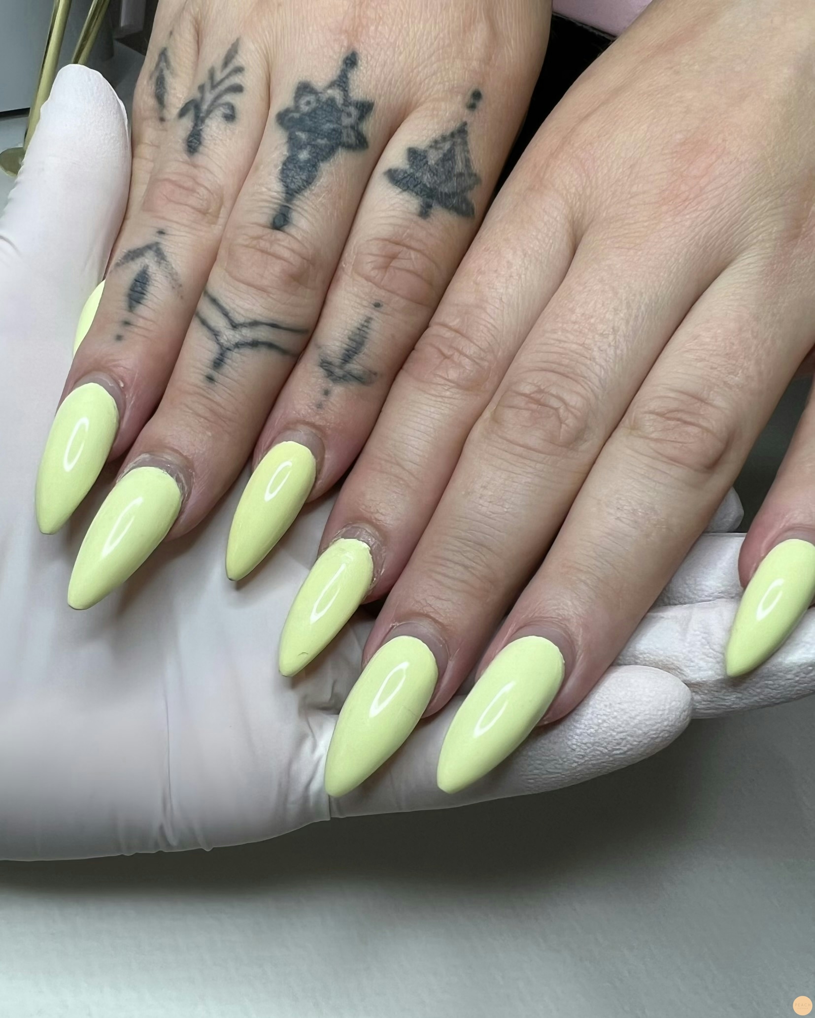 Friday heels nails ❤️