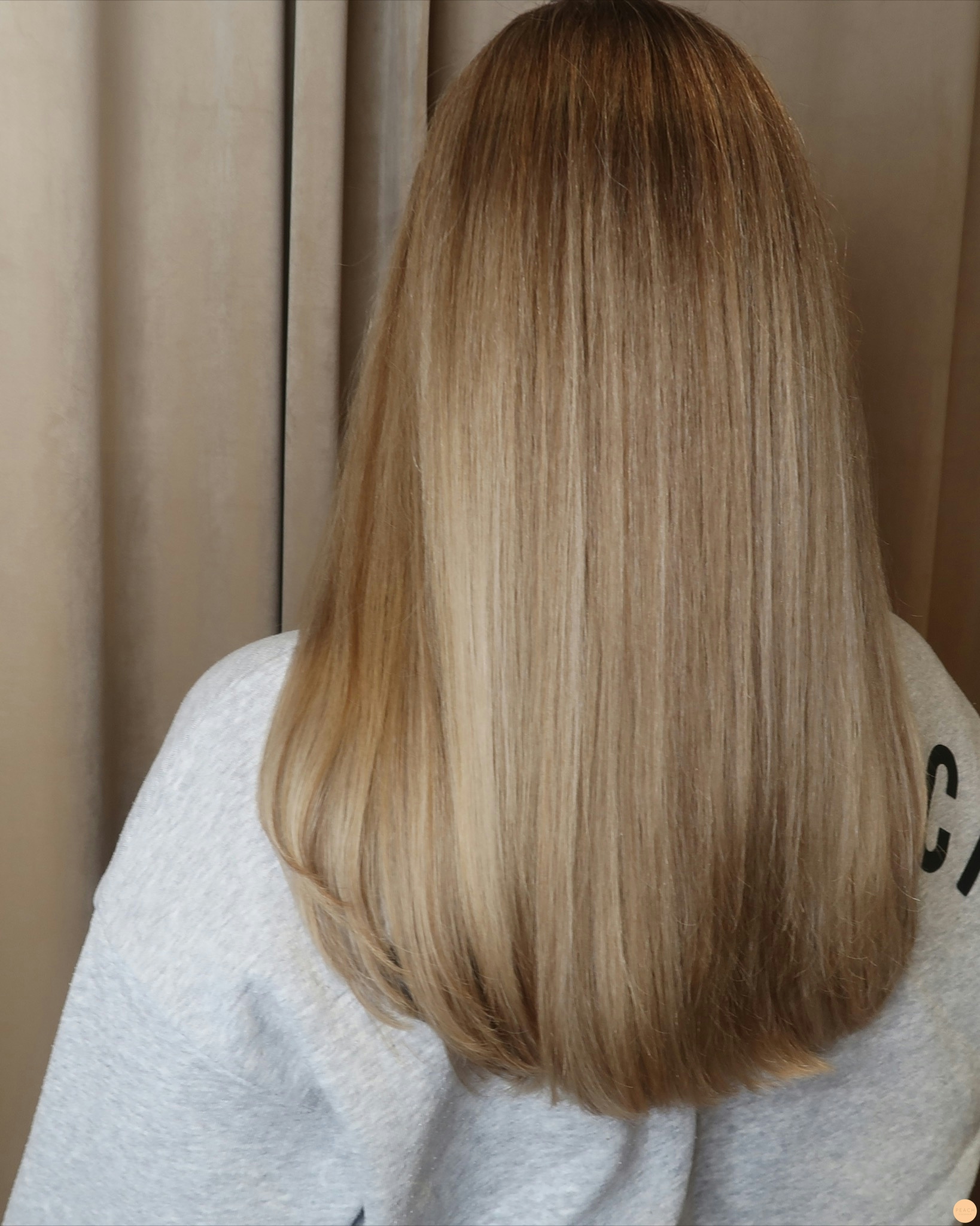 Beige blond hårfärg