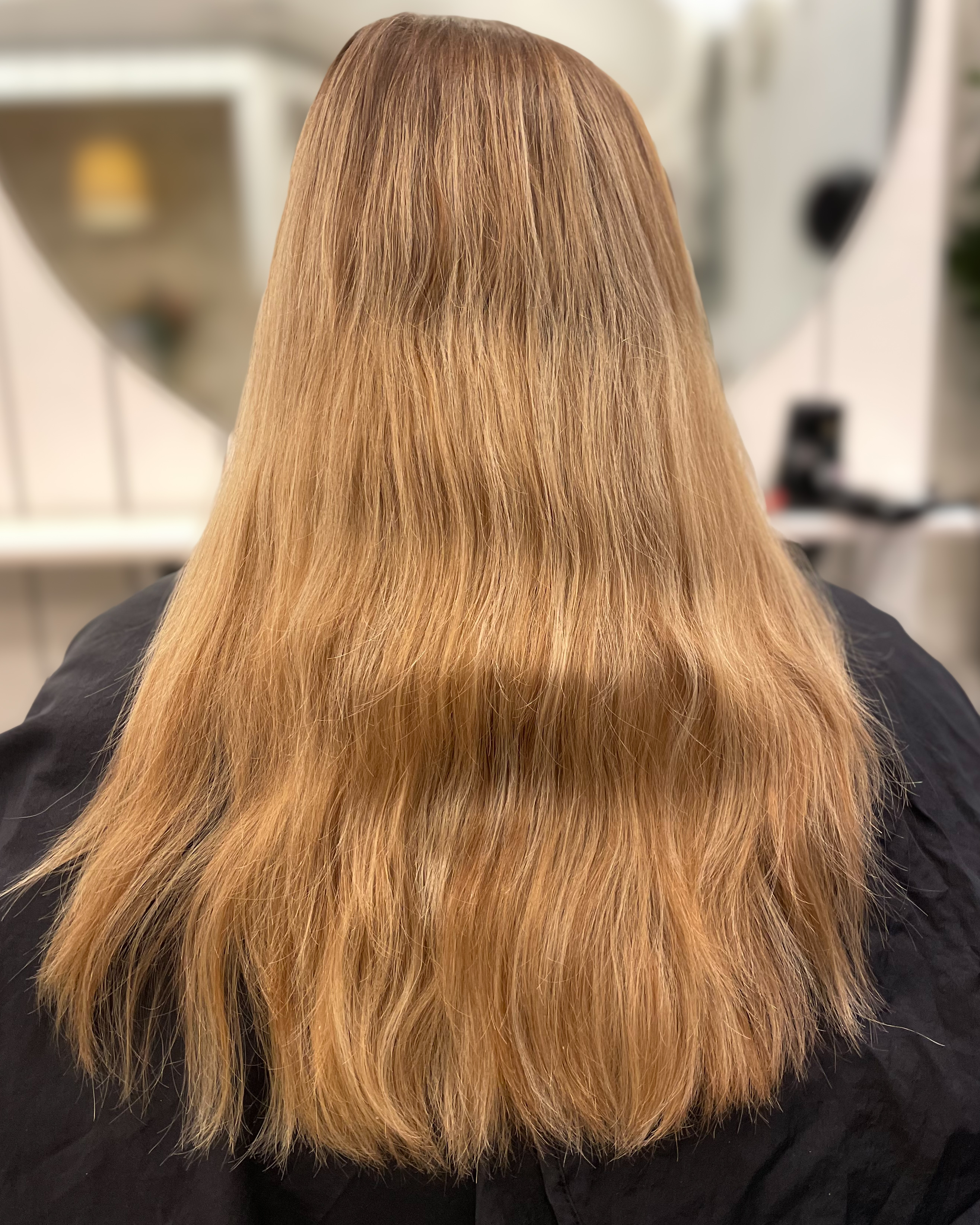 Varmbruna lowlights i håret 🌟🤎