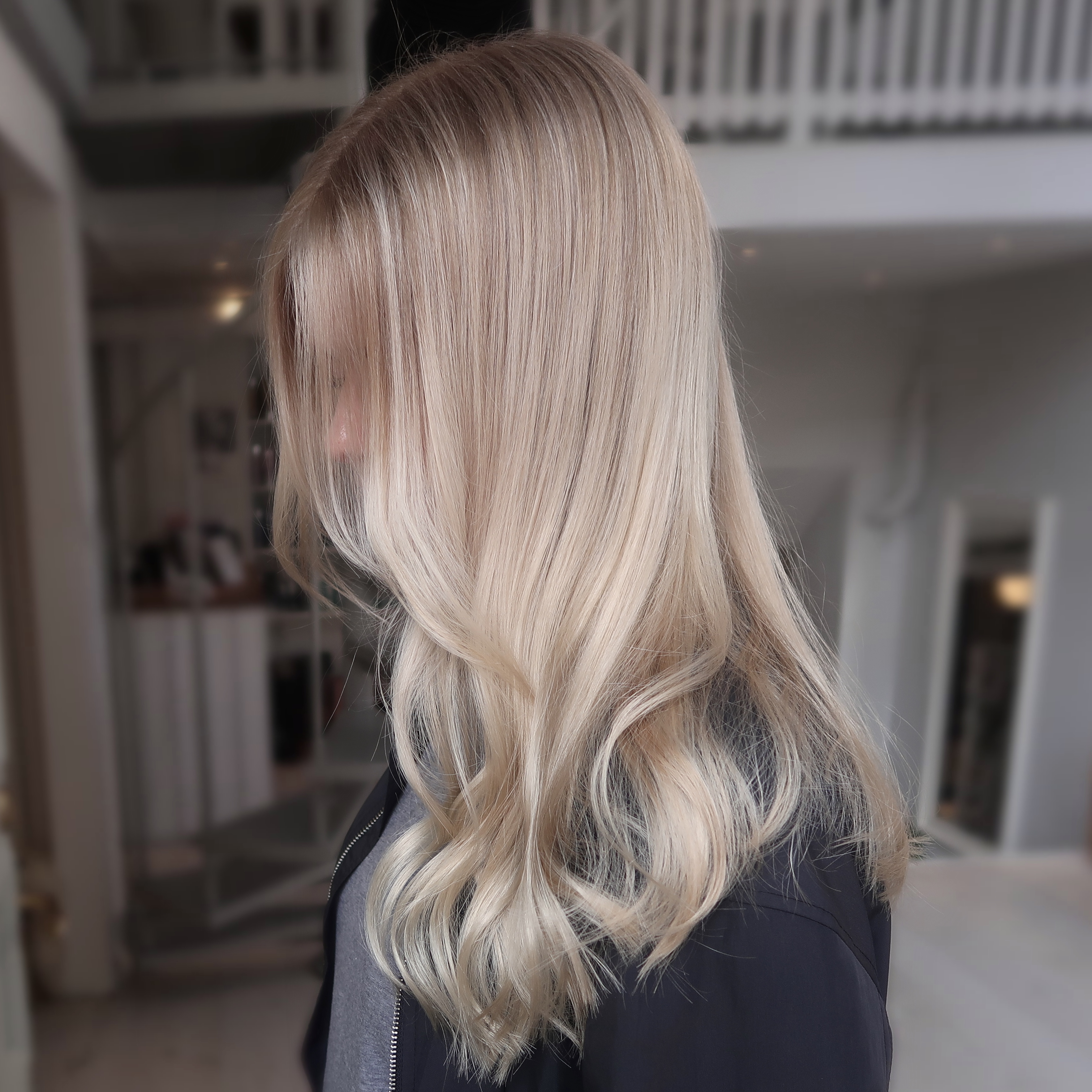 Soft blond hårfärg