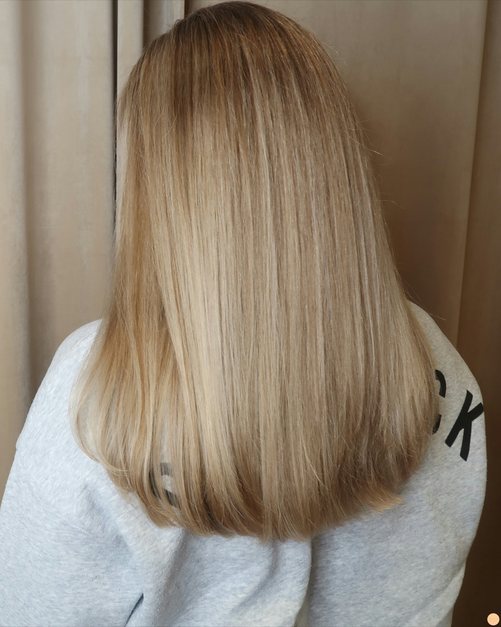 Beige blond hårfärg