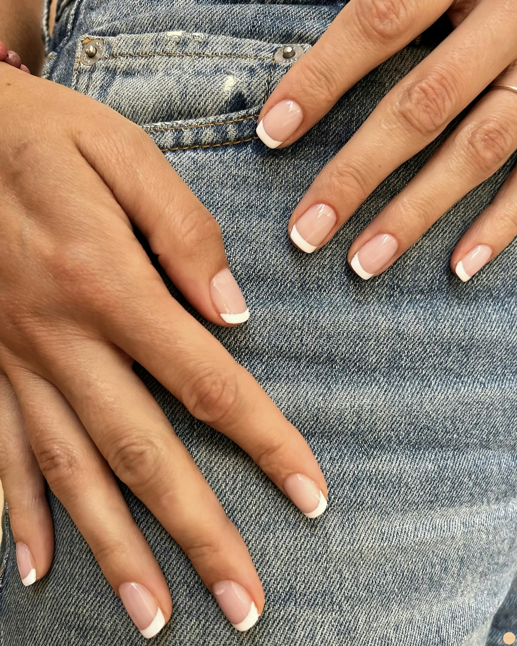 Klassisk fransk manikyr 💅