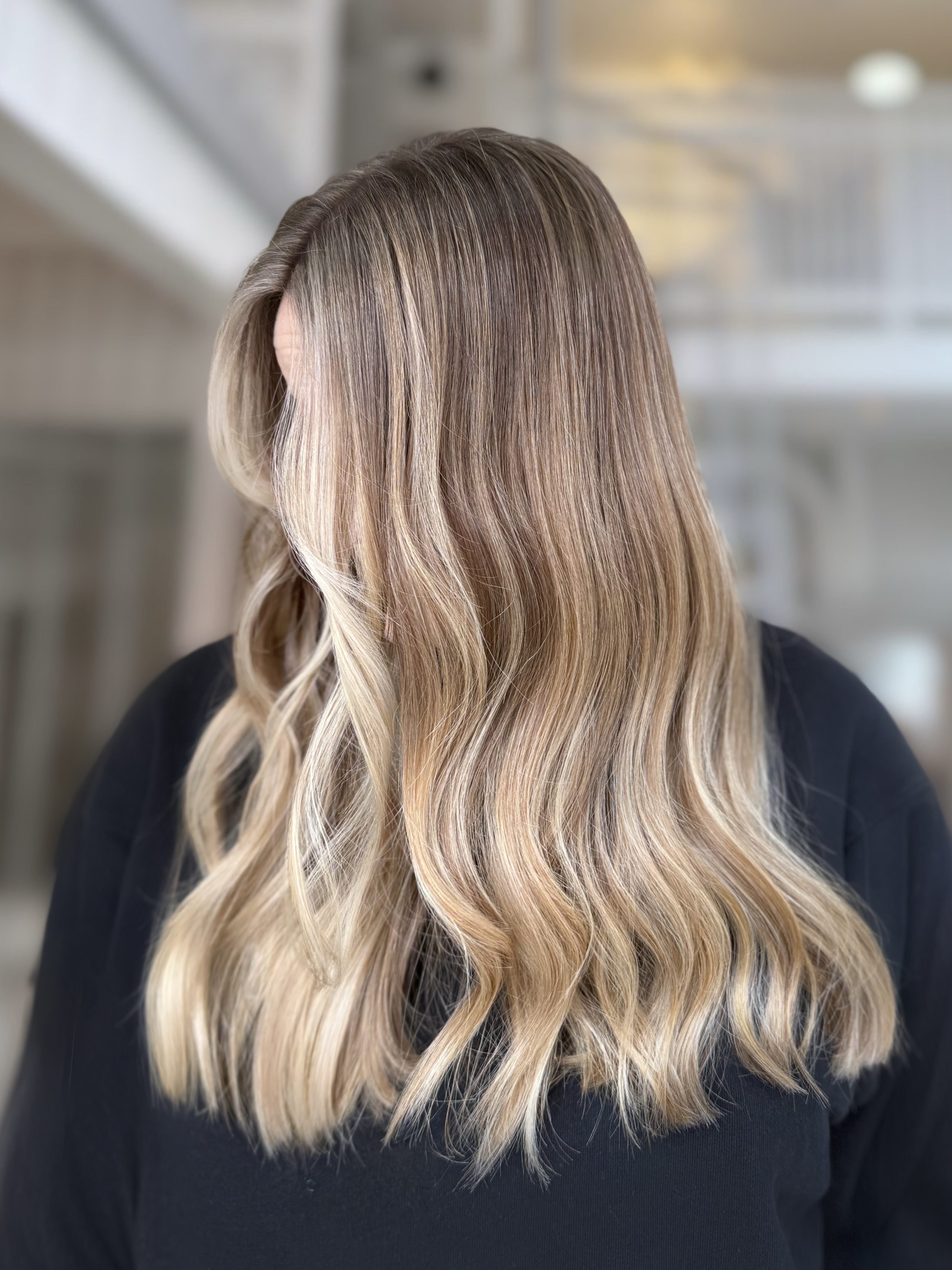 Varma beige balayage