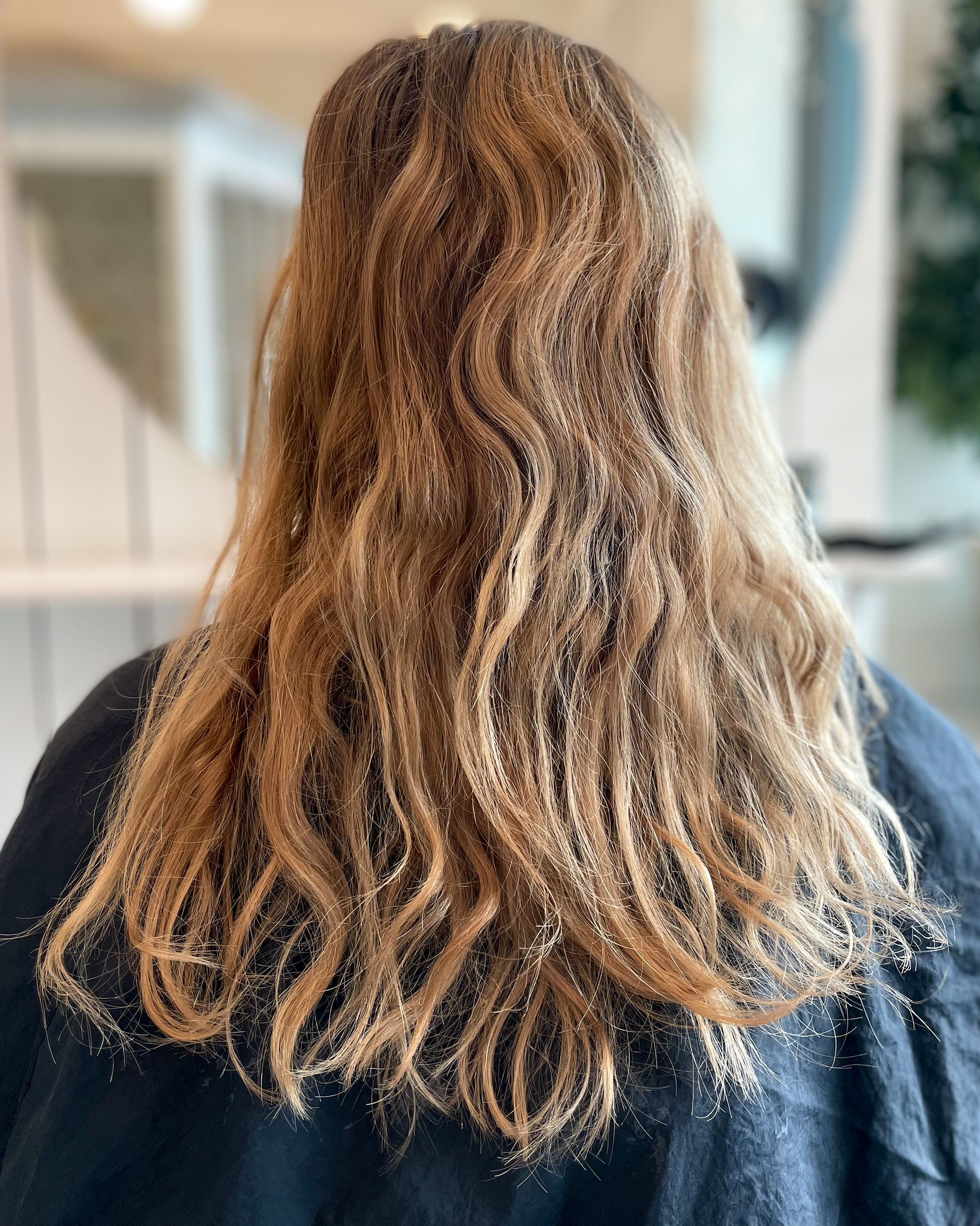 Blekta slingor & en beige nyansering