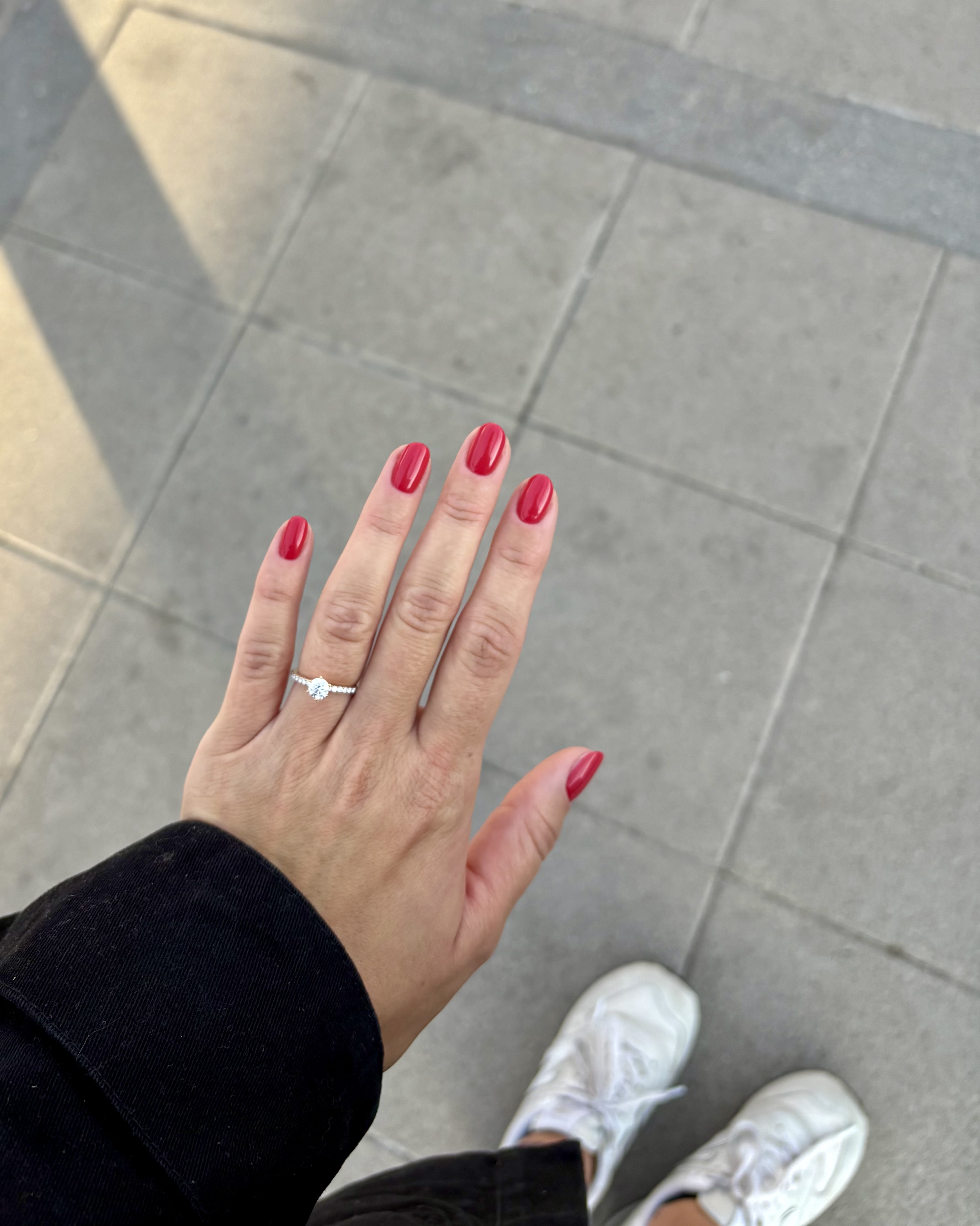 Röda naglar gelpolish & förstärkning