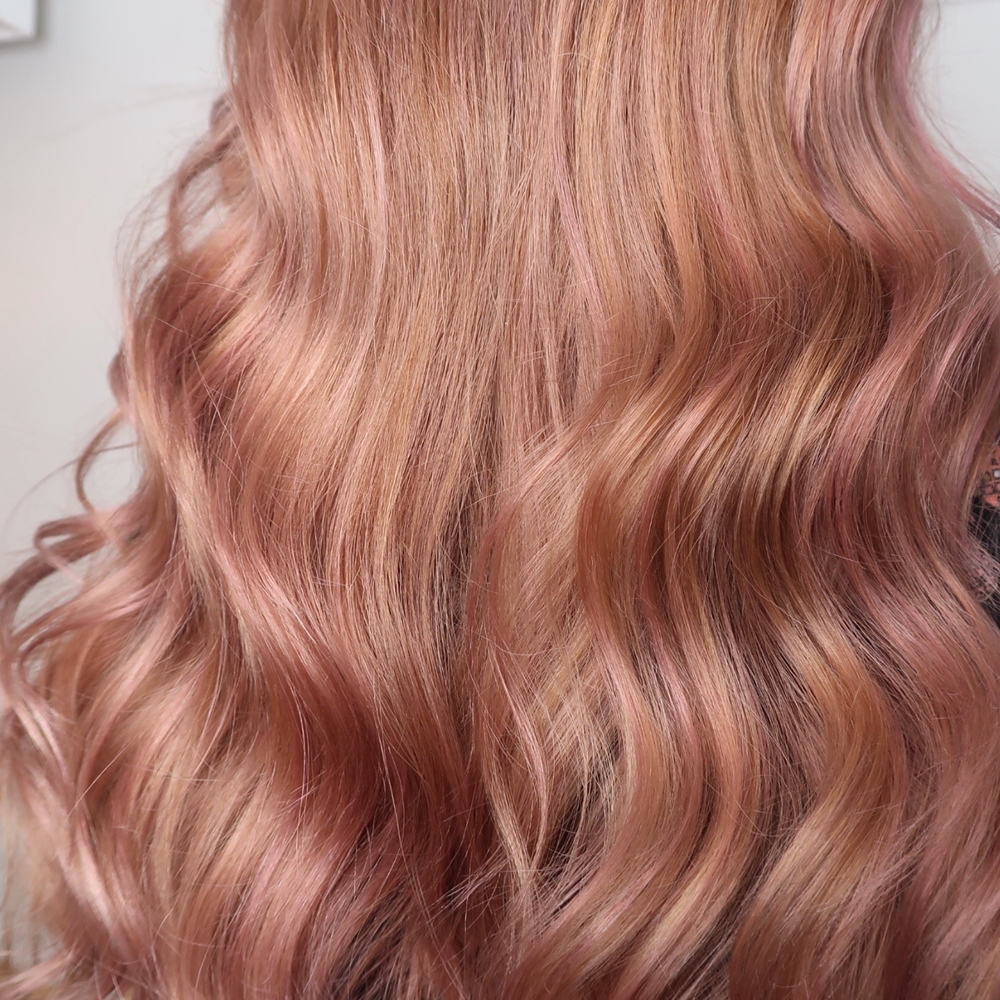 Pink peach hair