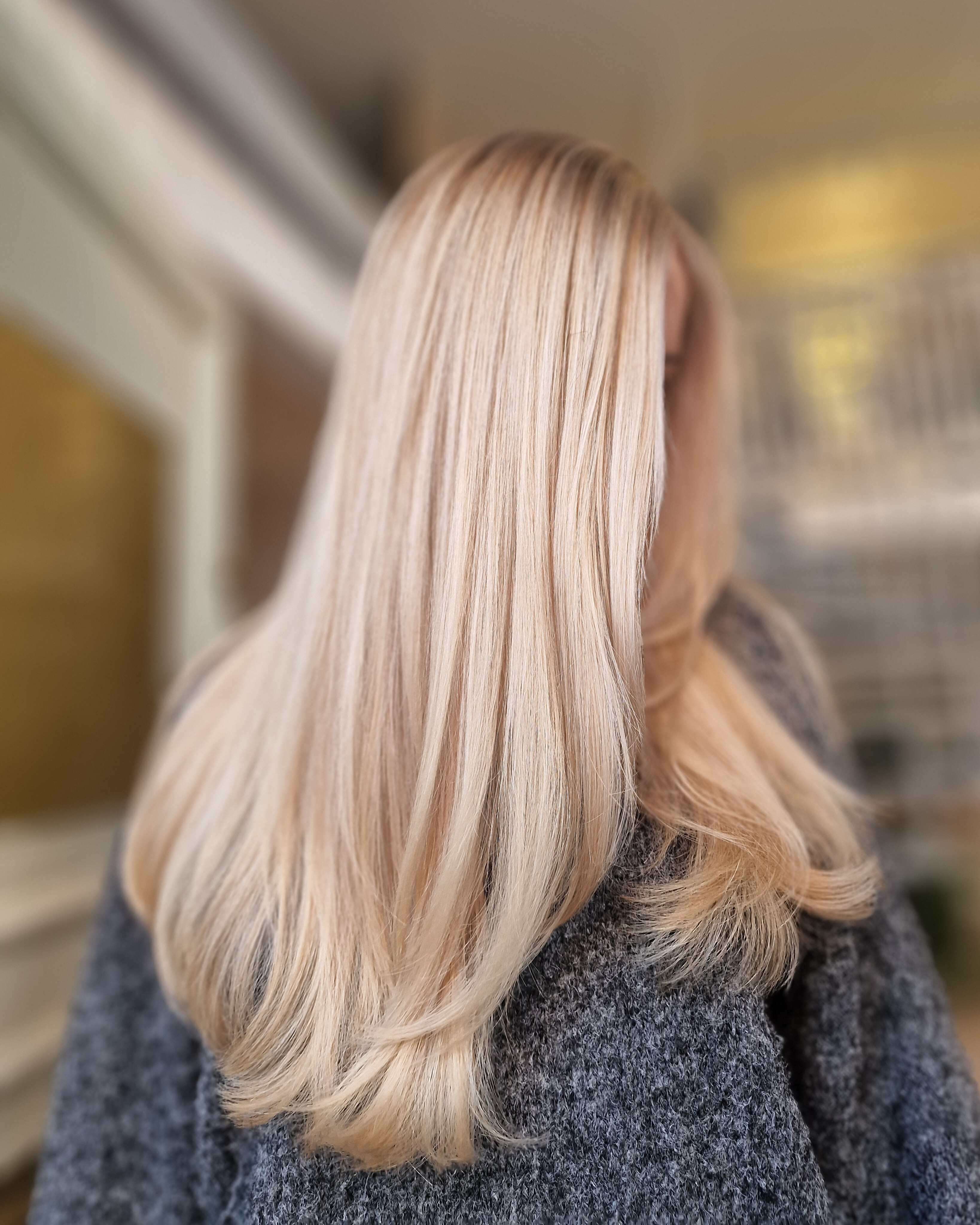 Seamless Blonde