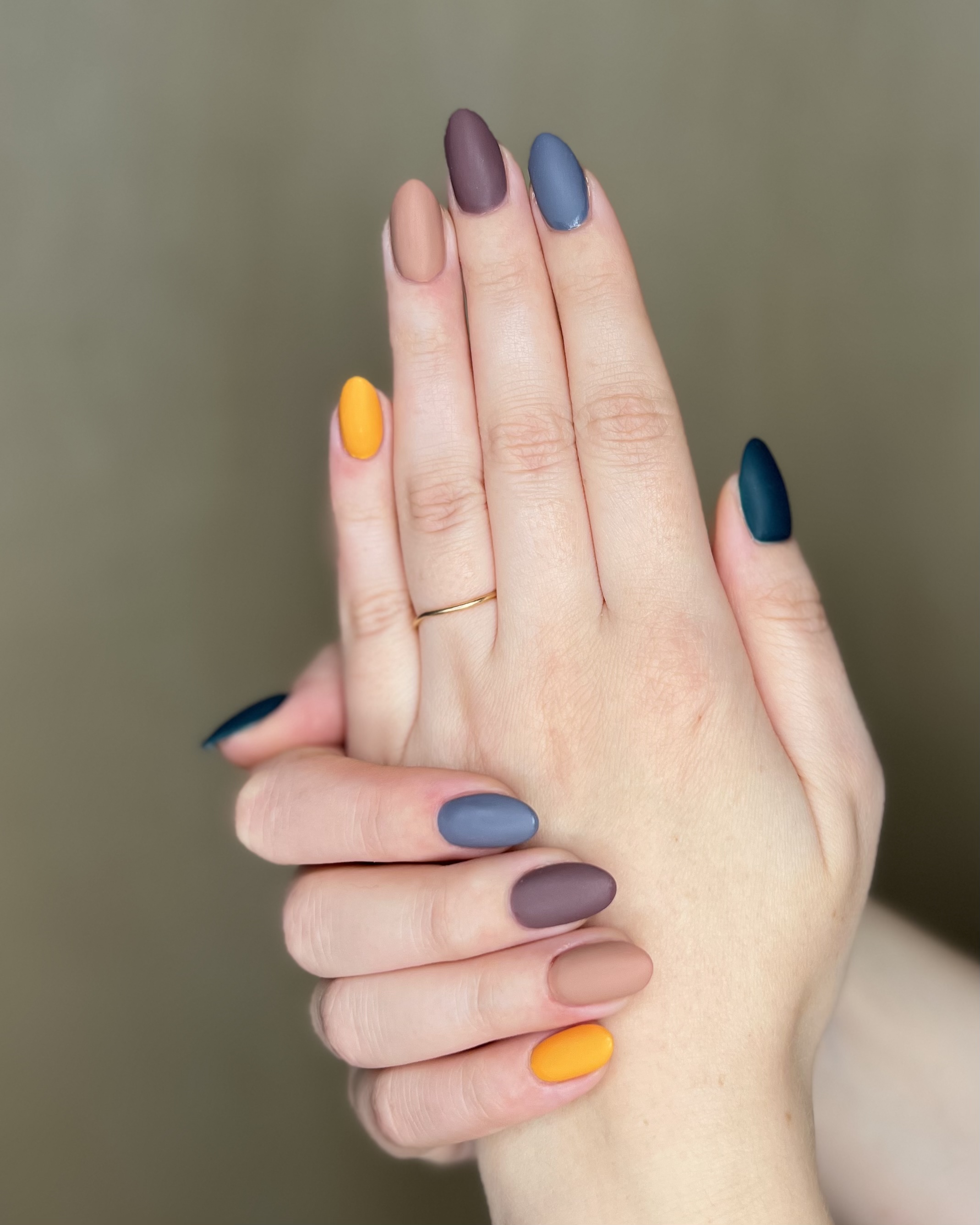 Höst pastell naglar 🍂