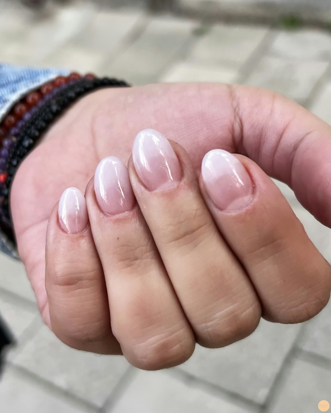 Förlängning på korta naglar