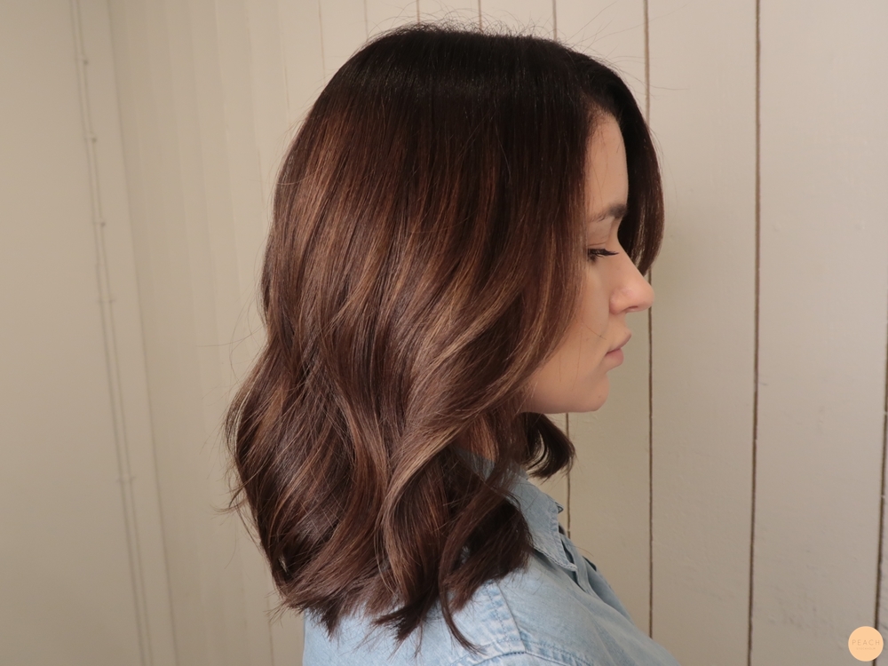 Mustig mörk hårfärg