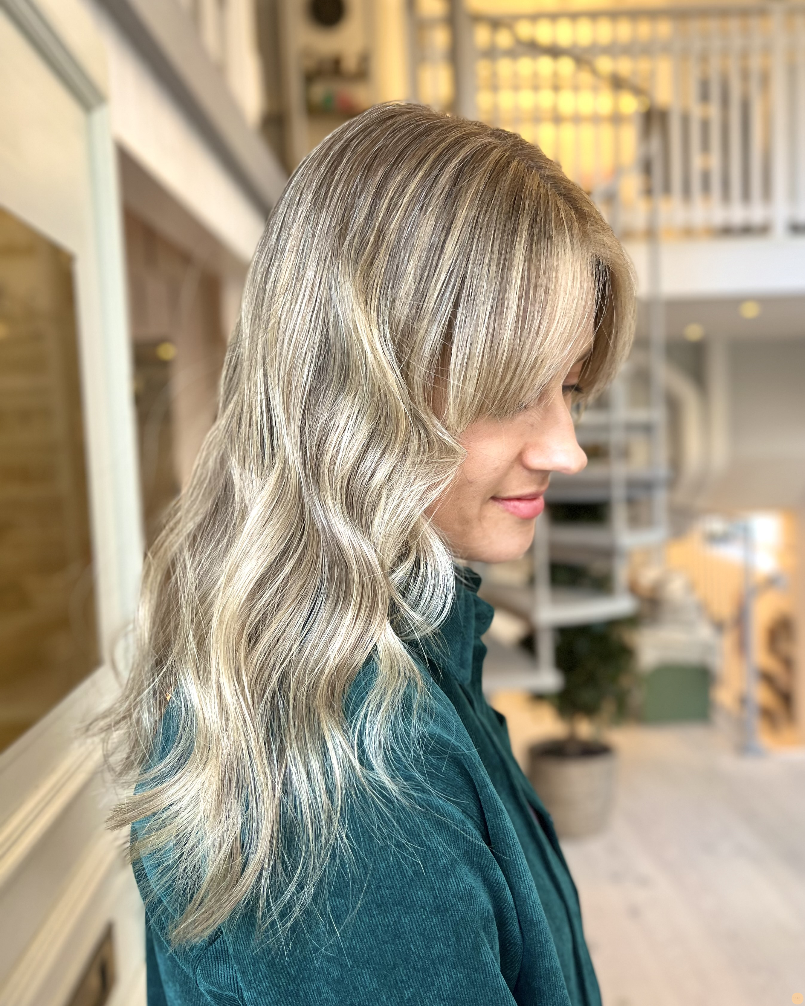 Beige blond hårfärg