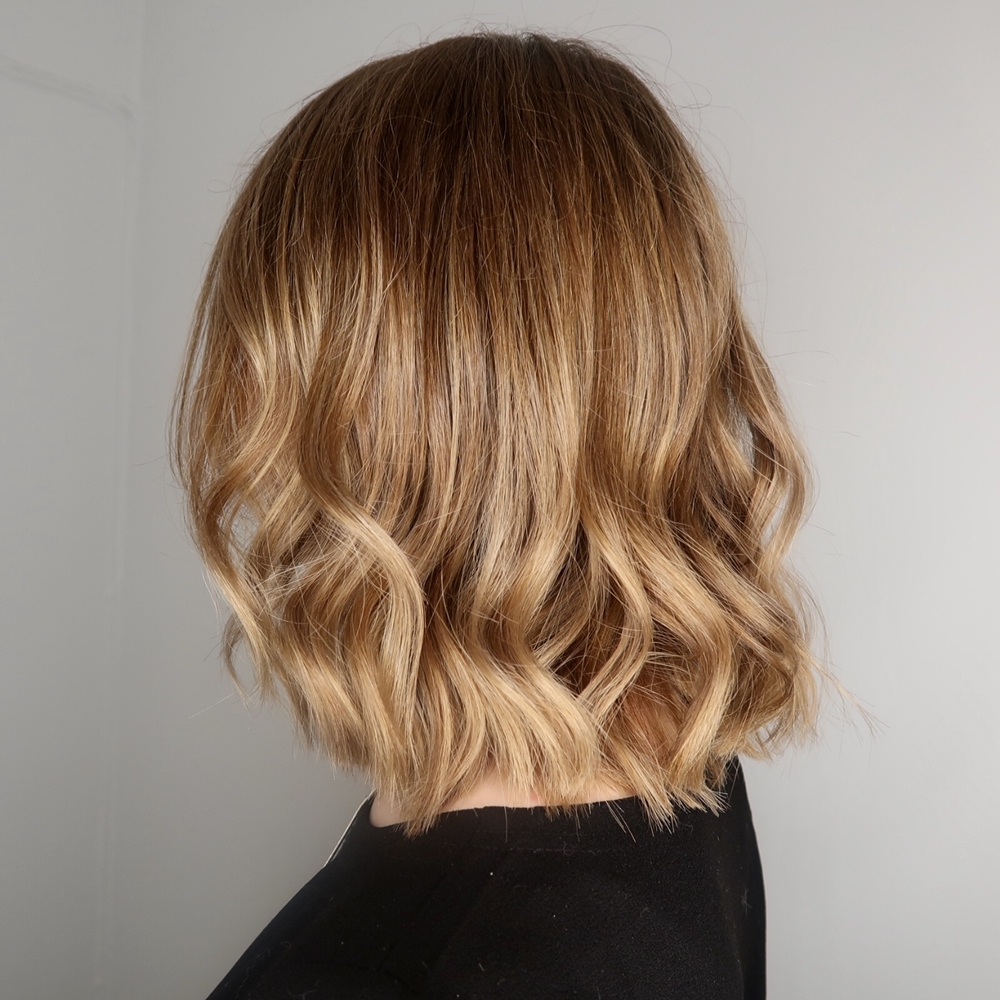 Lowlights i blont hår