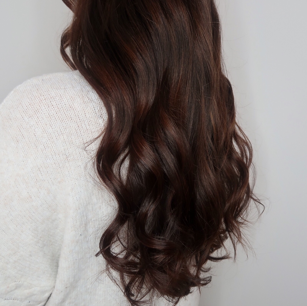 Varm brun hårfärg