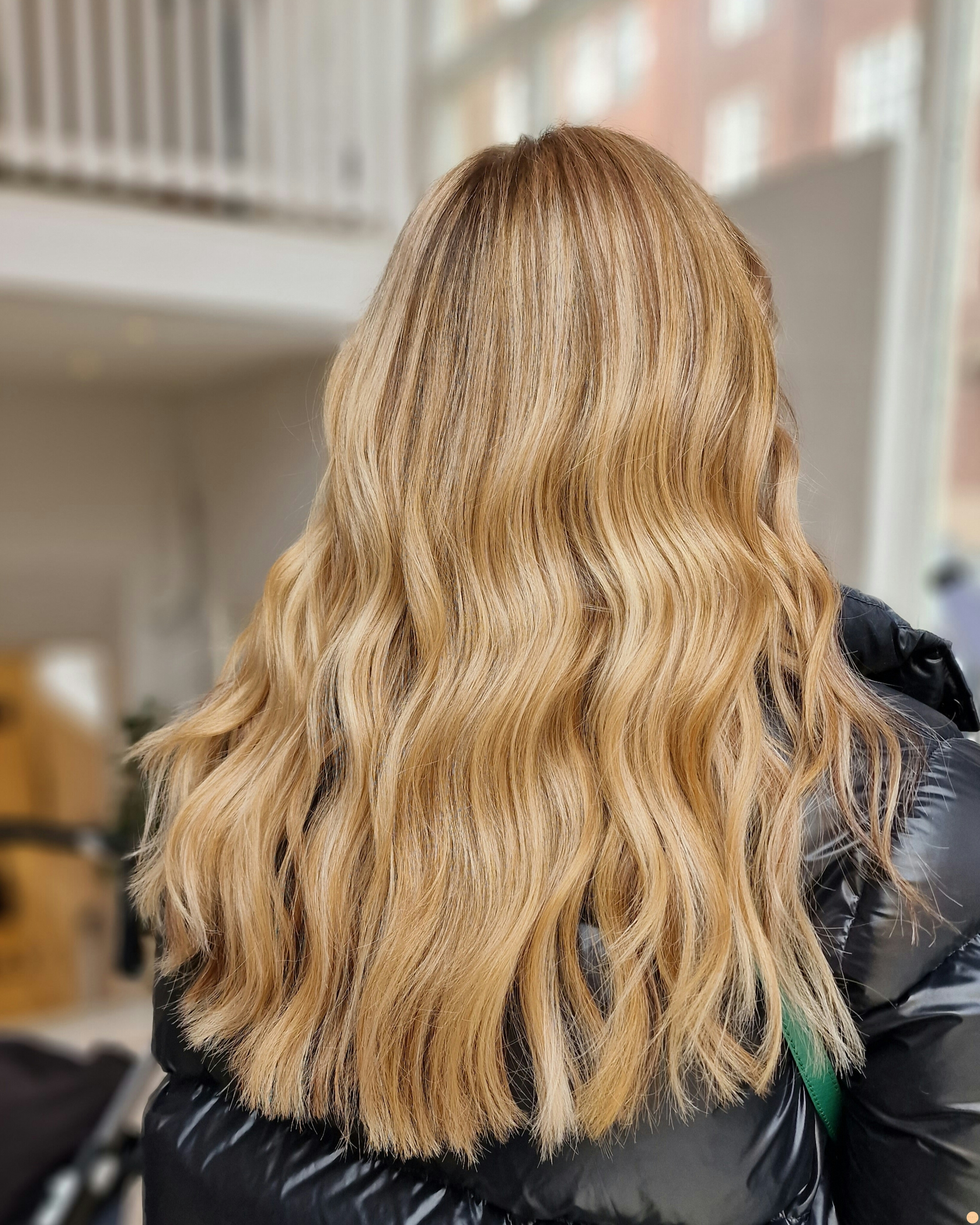 Blonde waves