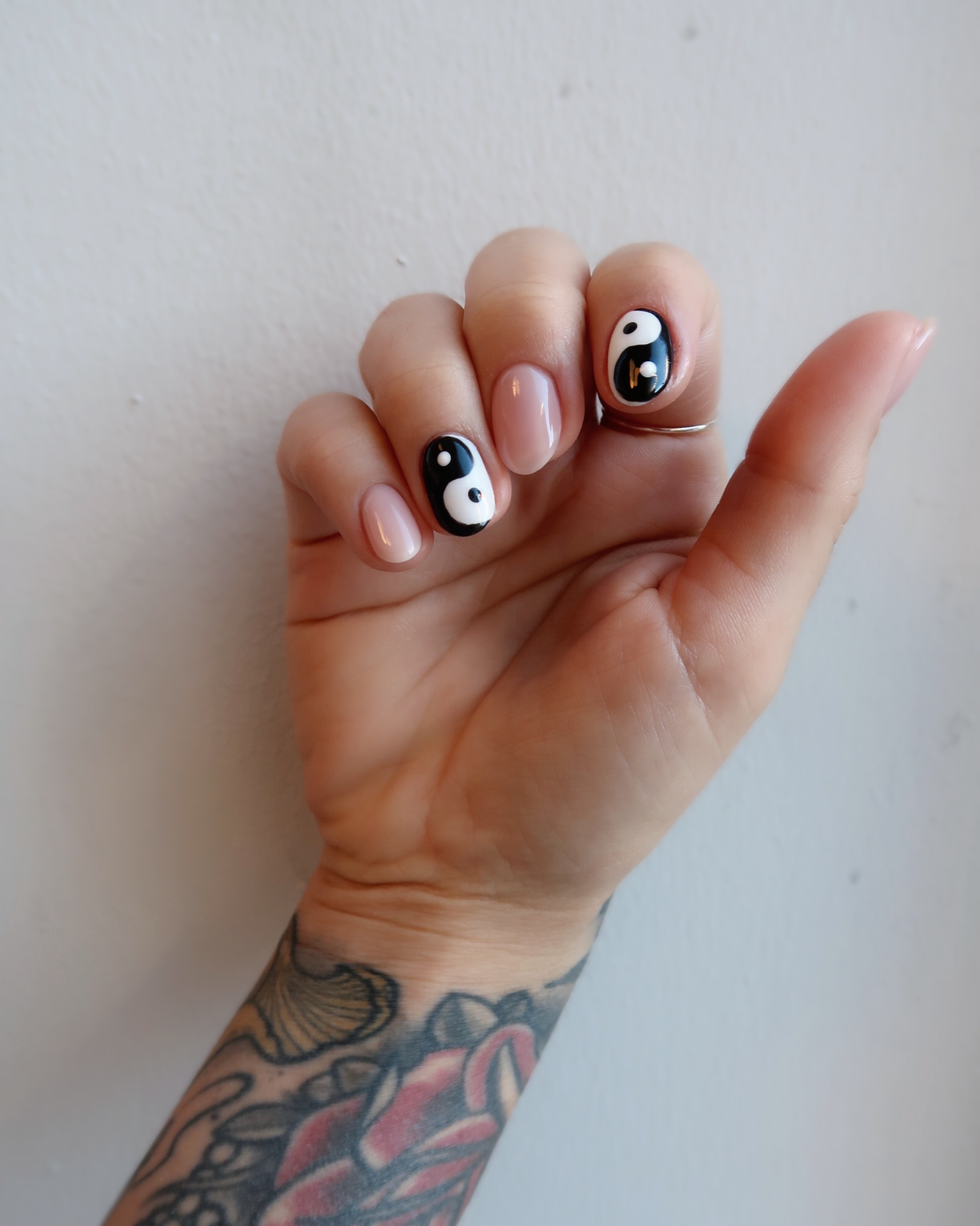 Yin och Yang naildesign