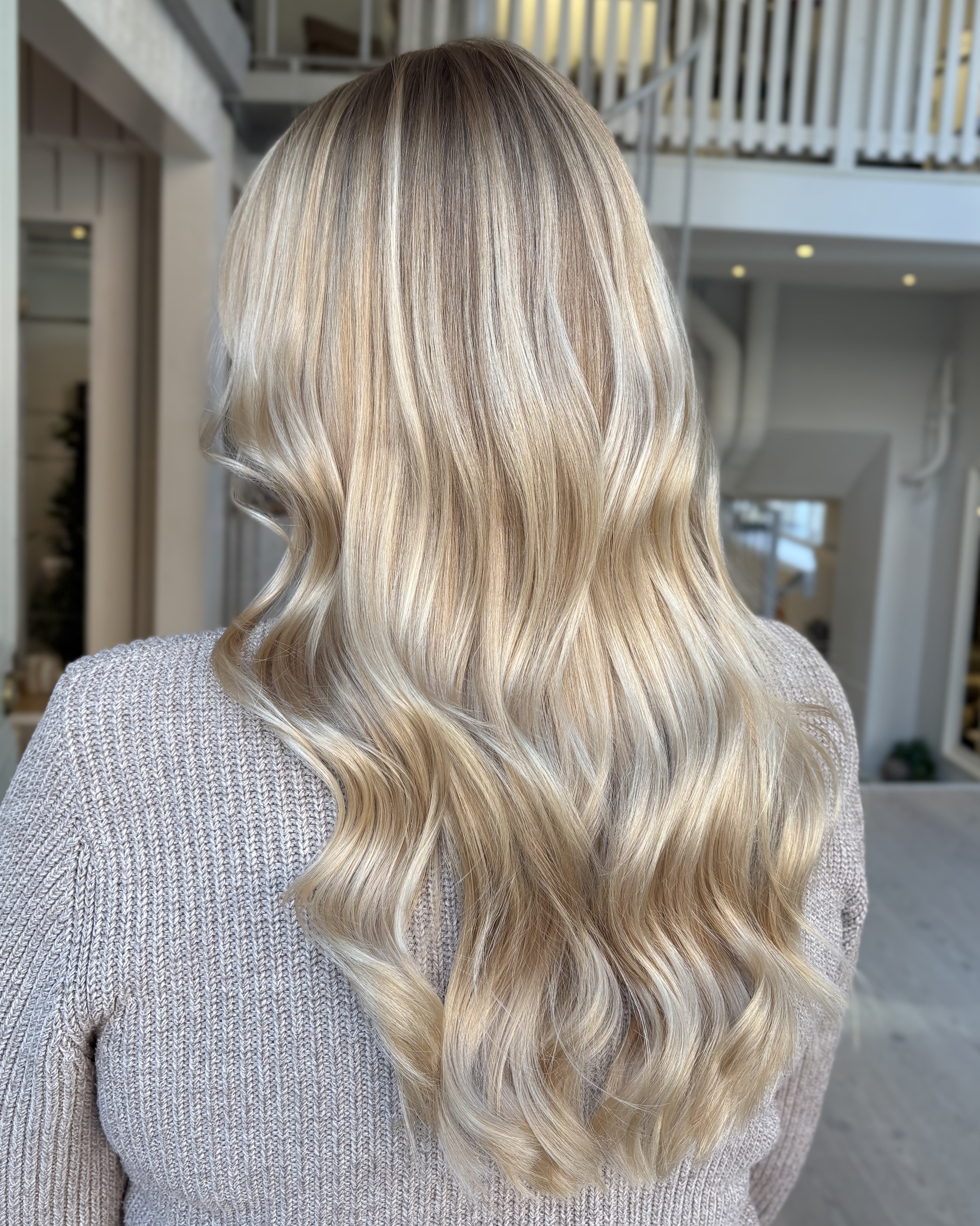 Blond balayage