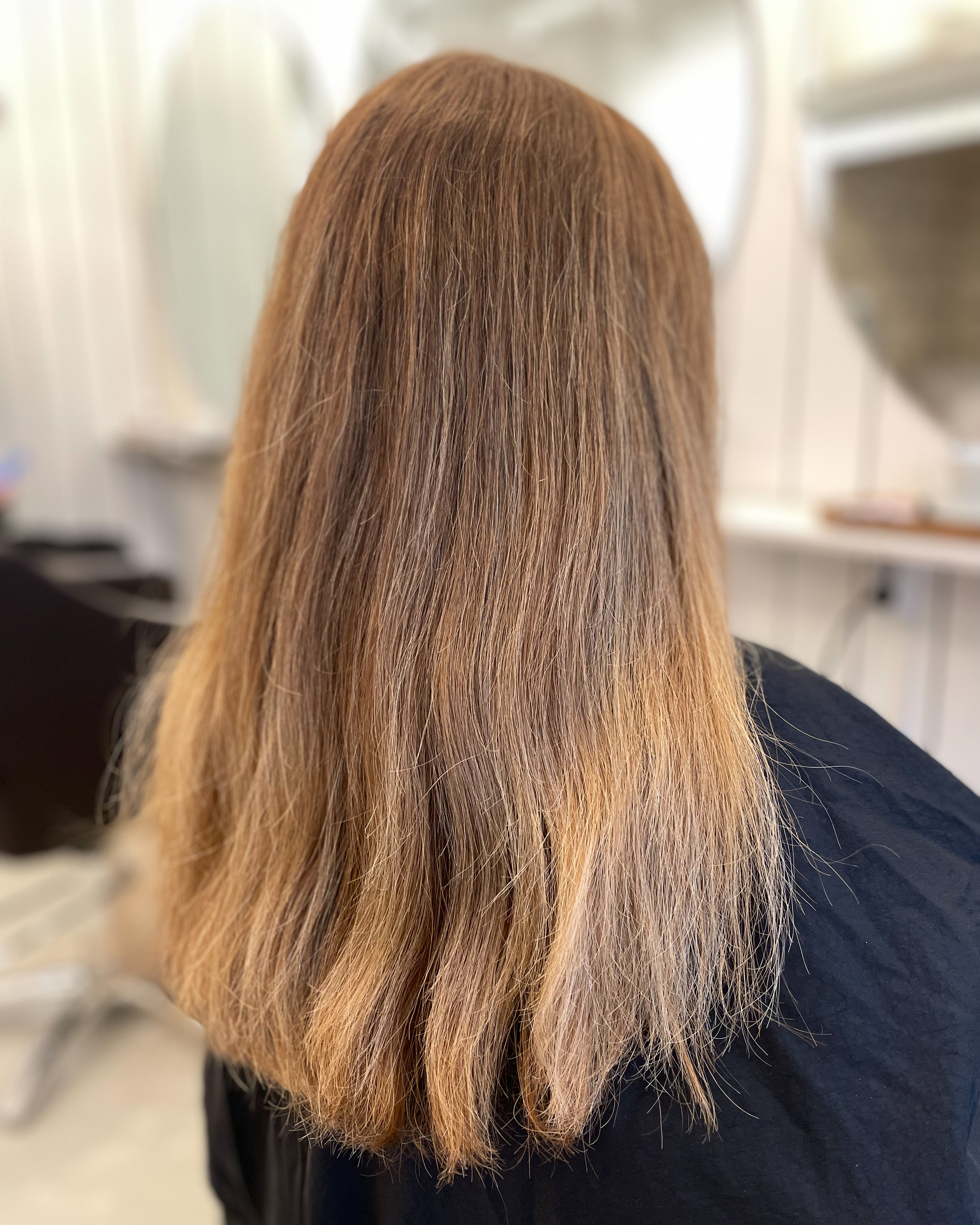 Guldbeige hårfärg 🫶🏼✨