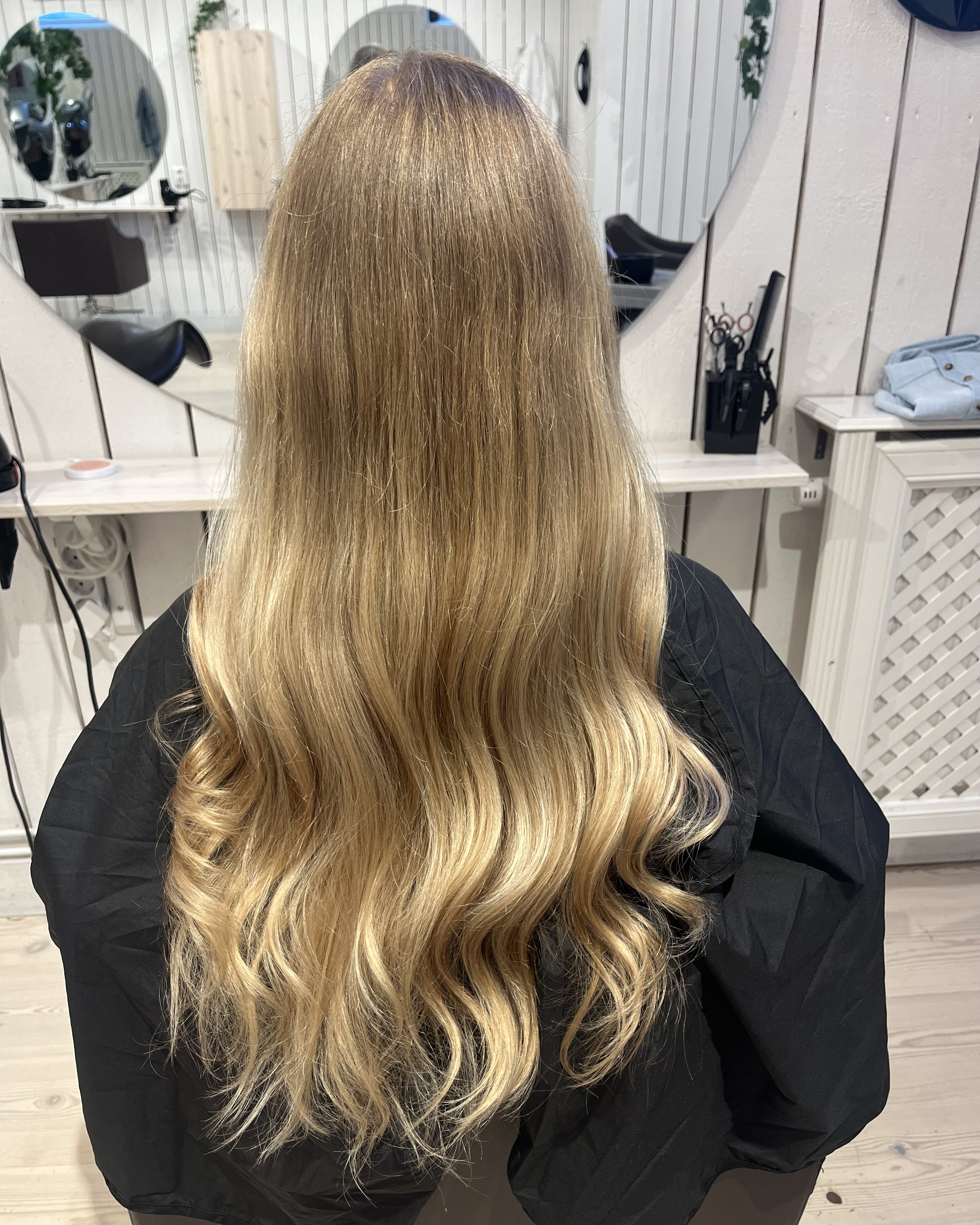 Beige balayage
