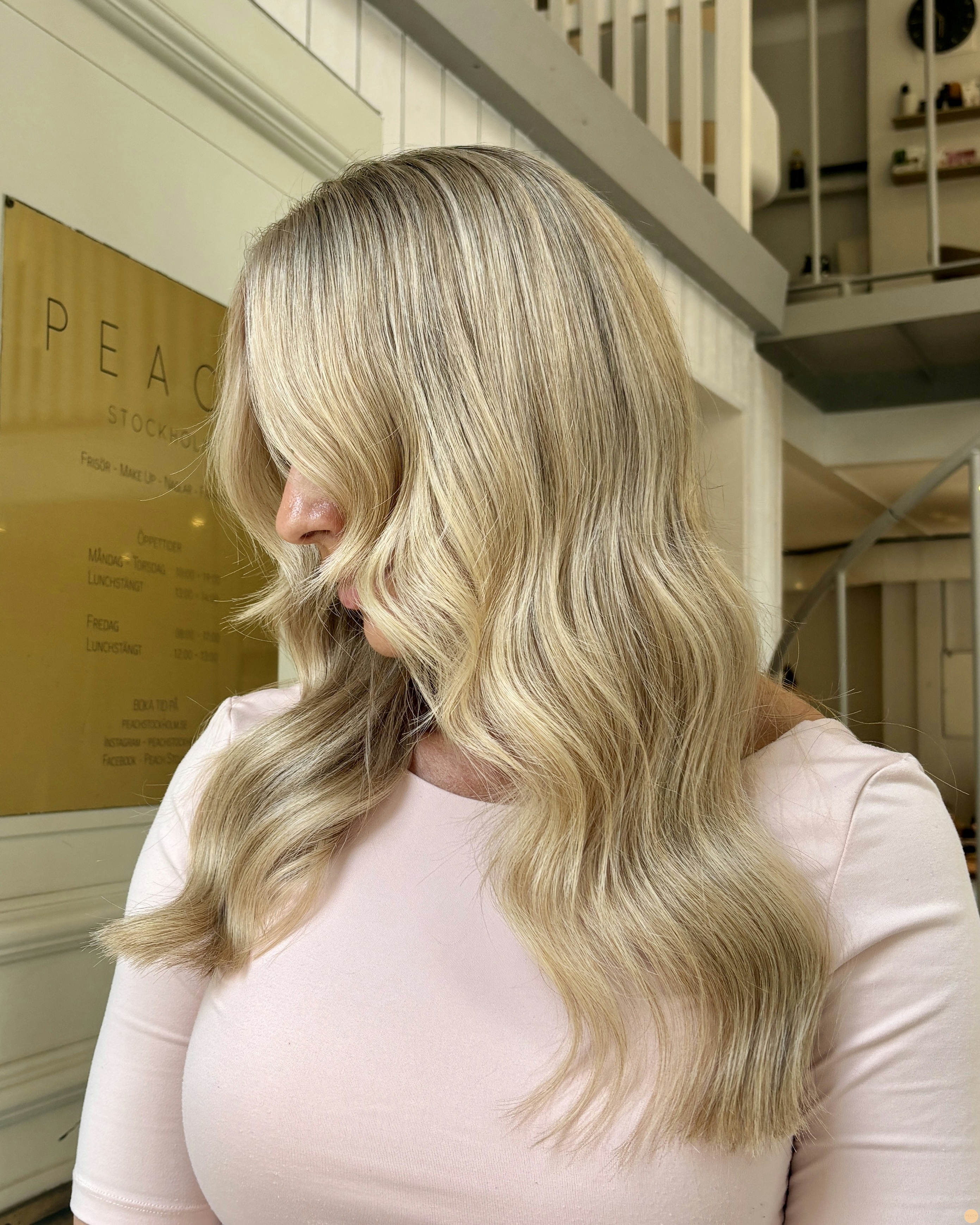 Lyxig blond hårfärg