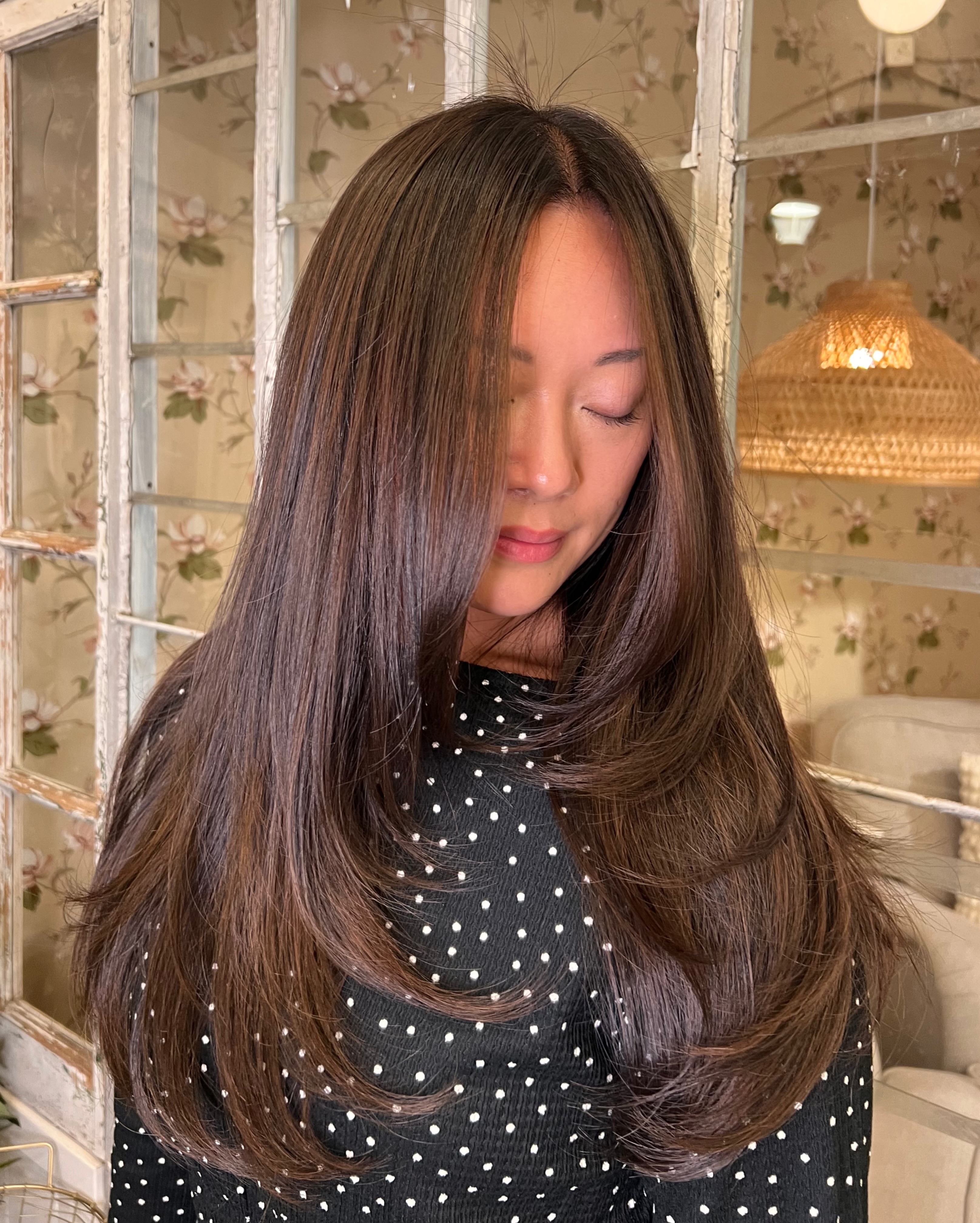 Dark brown hair color 🤎