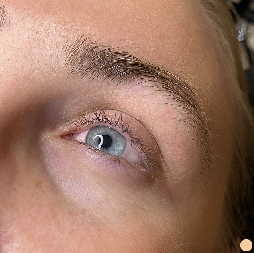 Yumi lashlift och browlift