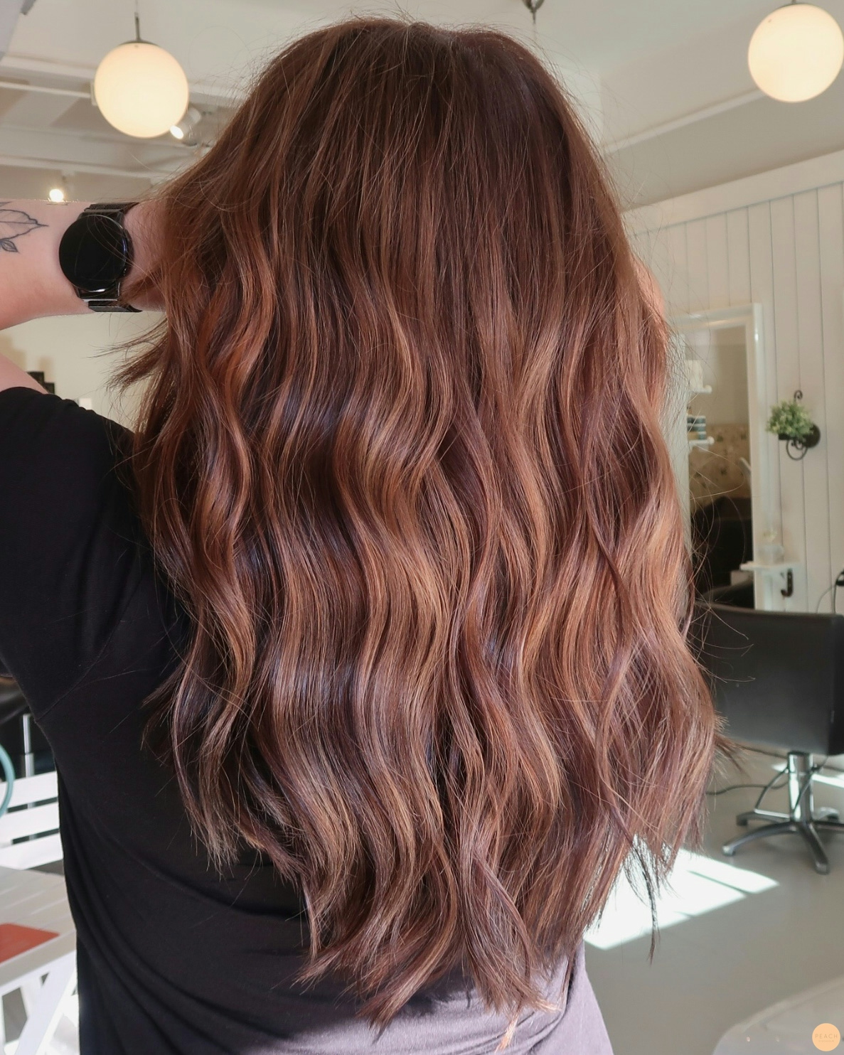 Caramel ljusbrun med ljusa slingor